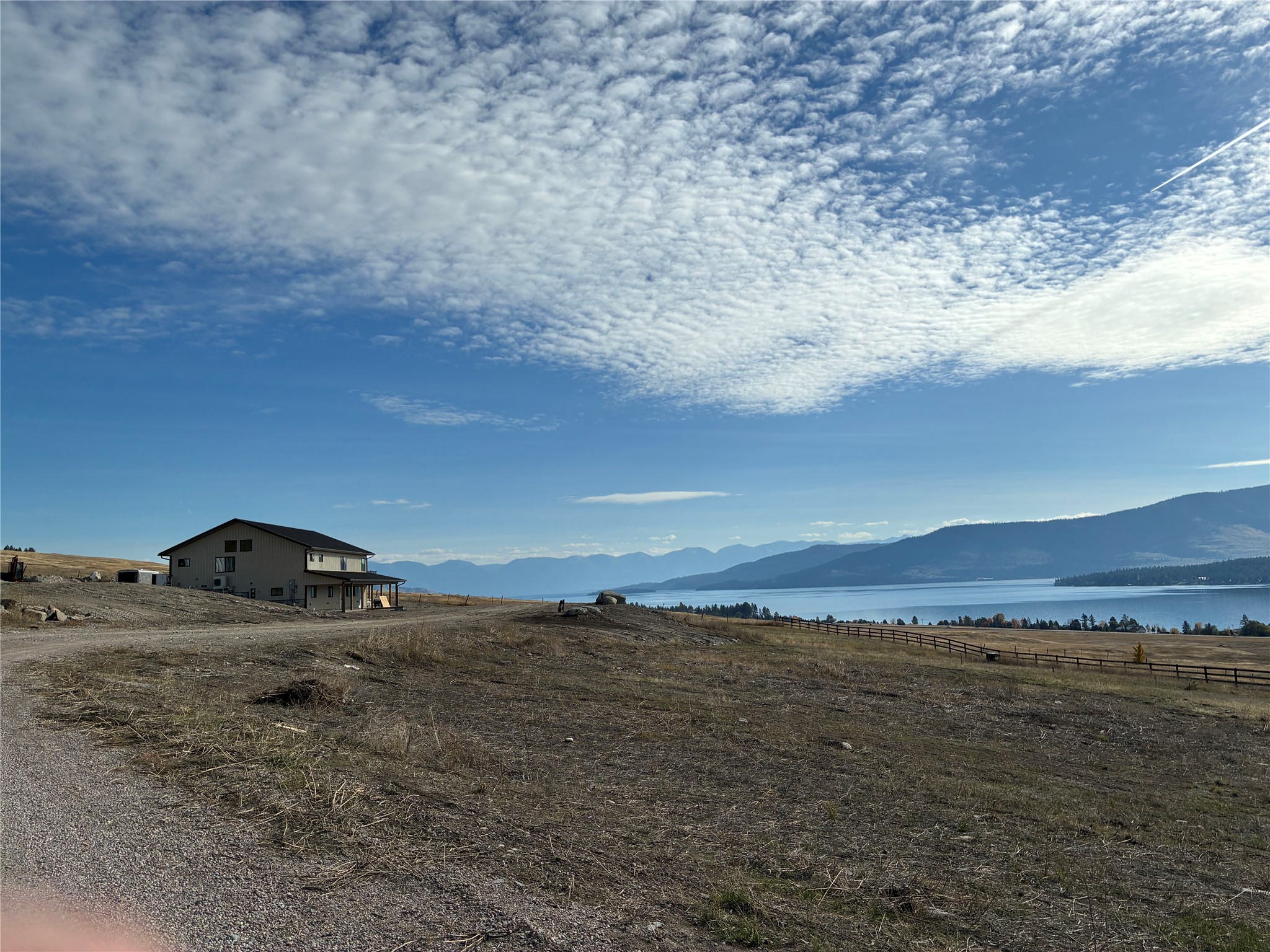 25582 Left Hand Drive Property Photo 44