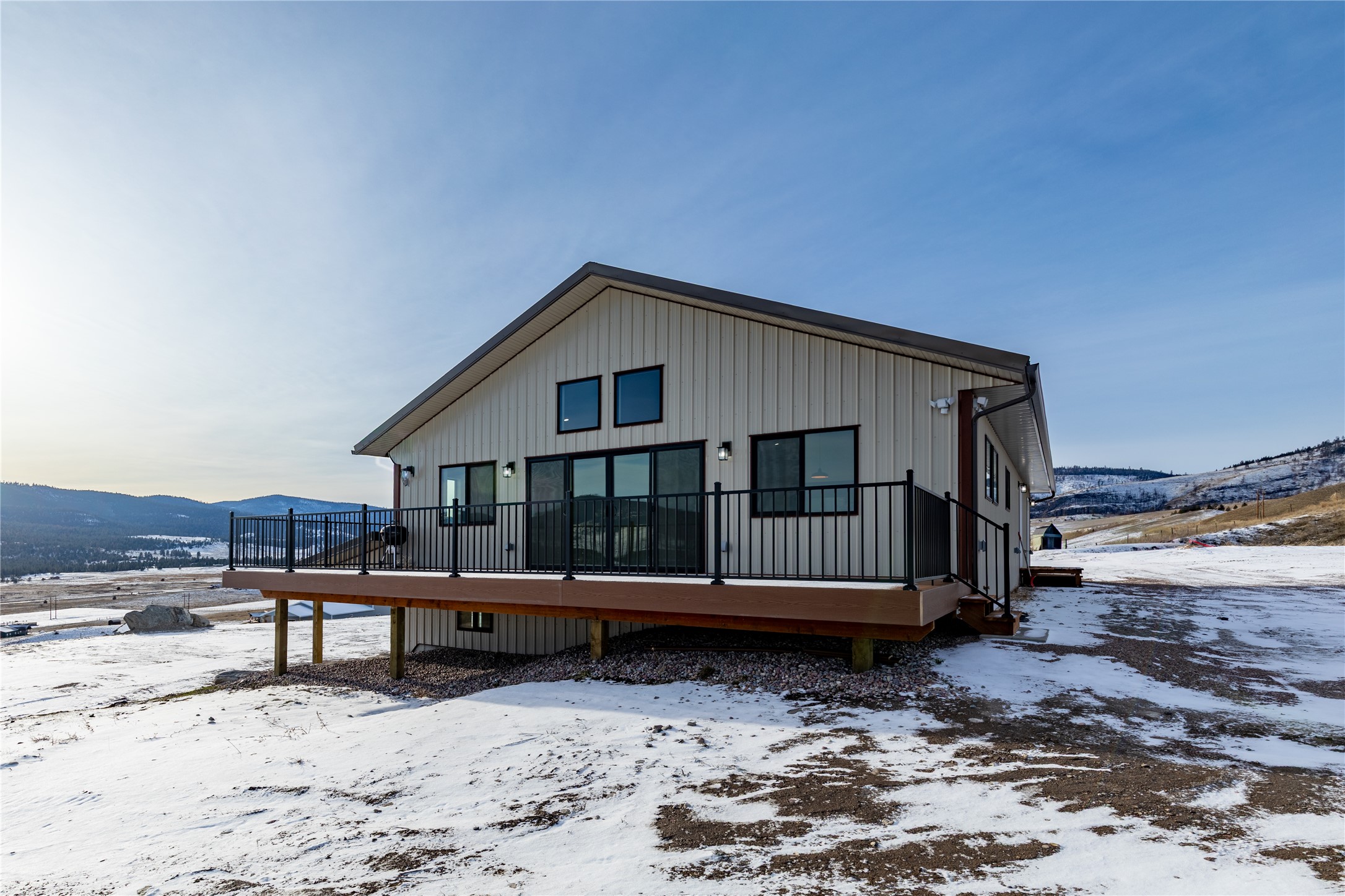 25582 Left Hand Drive Property Photo 45