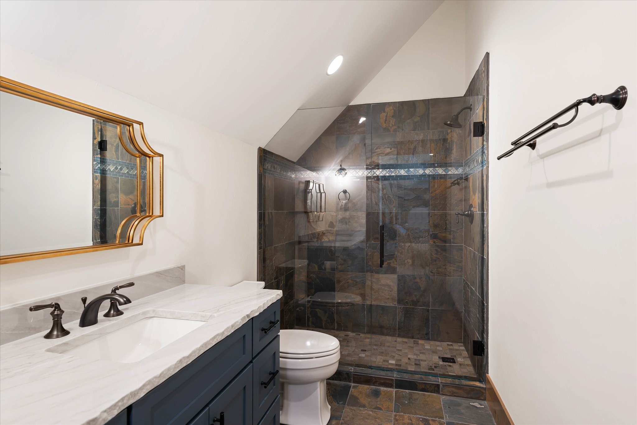2094 Houston Drive Property Photo 37