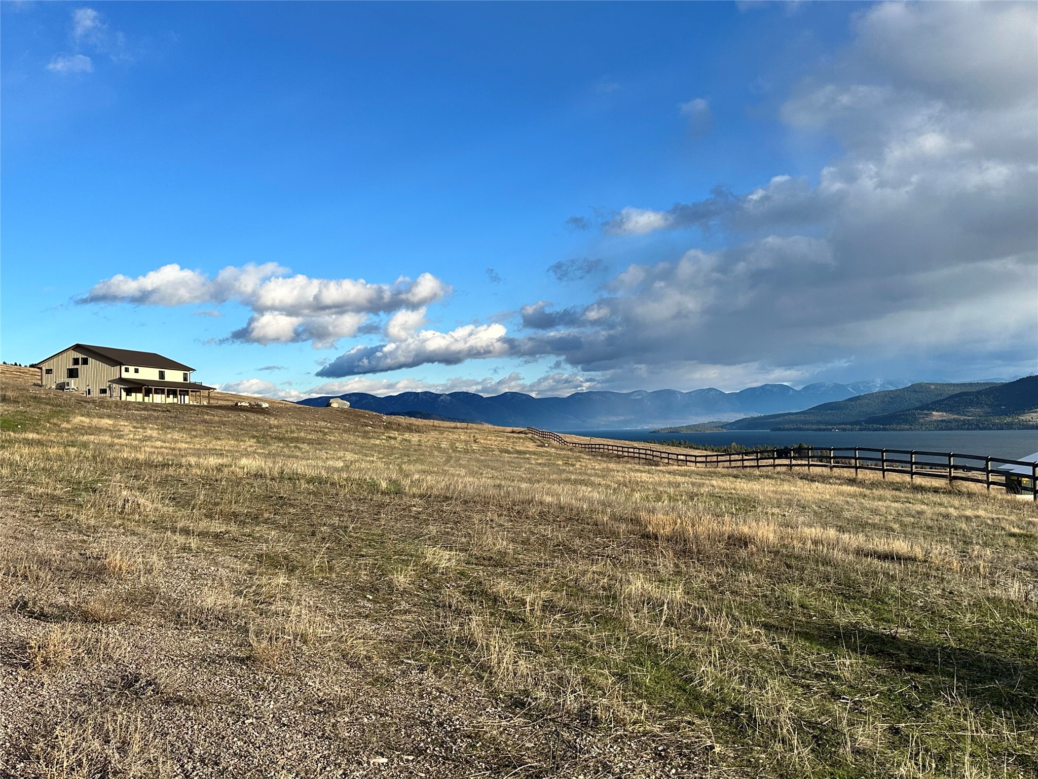 25582 Left Hand Drive Property Photo 44