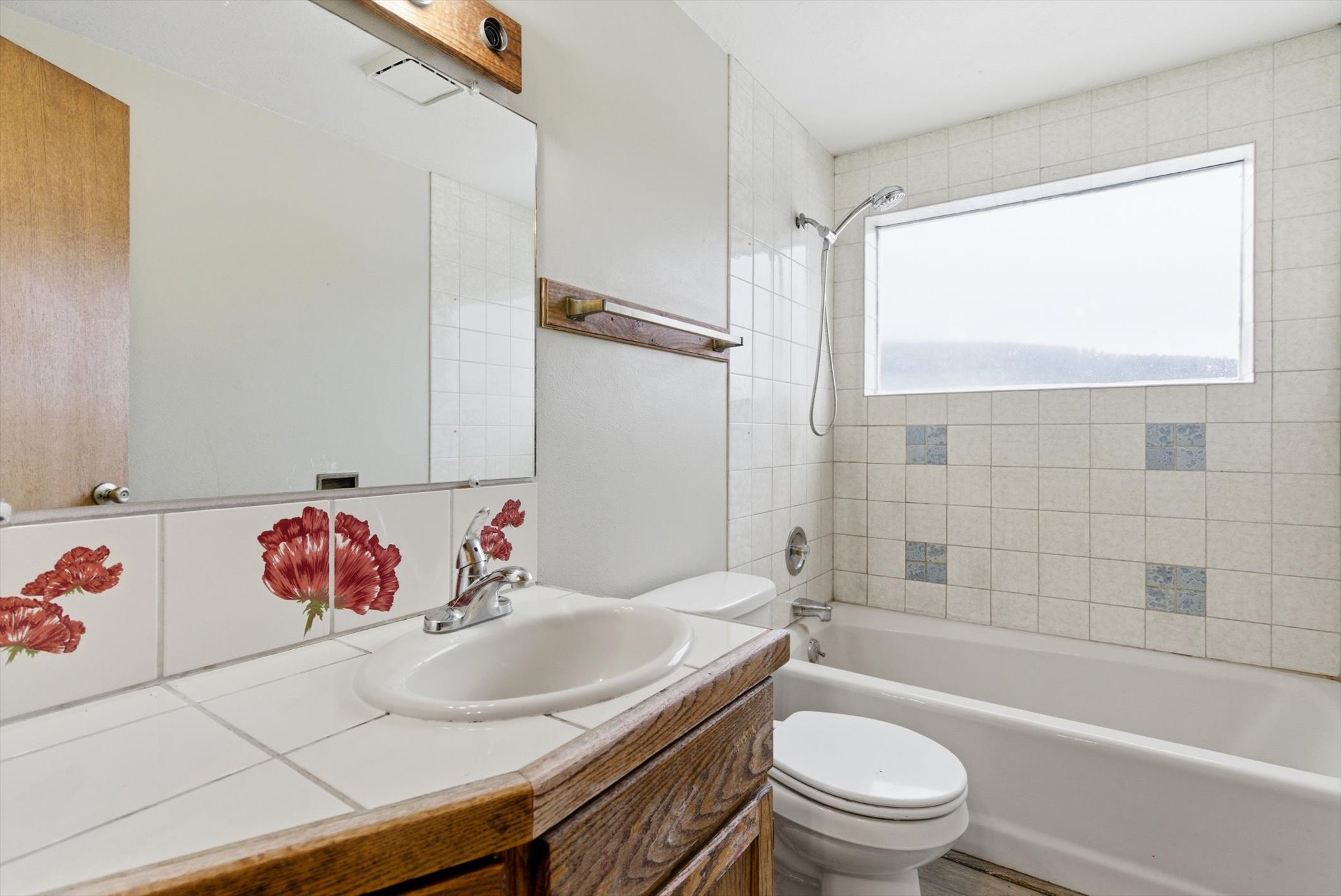 22250 Holy Cross Way Property Photo 28