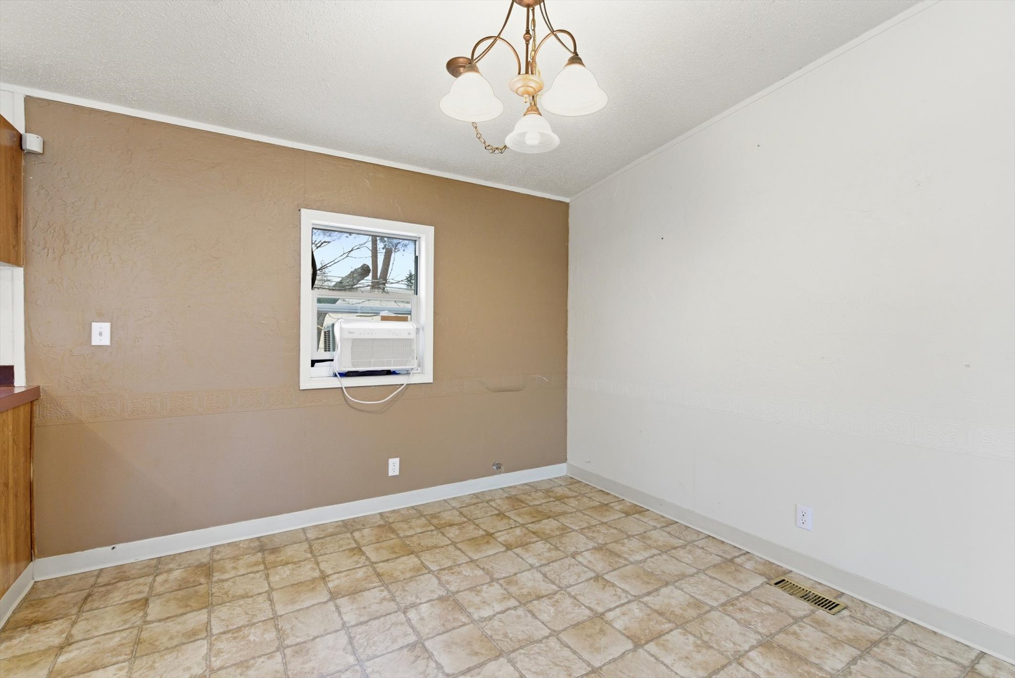 22250 Holy Cross Way Property Photo 60