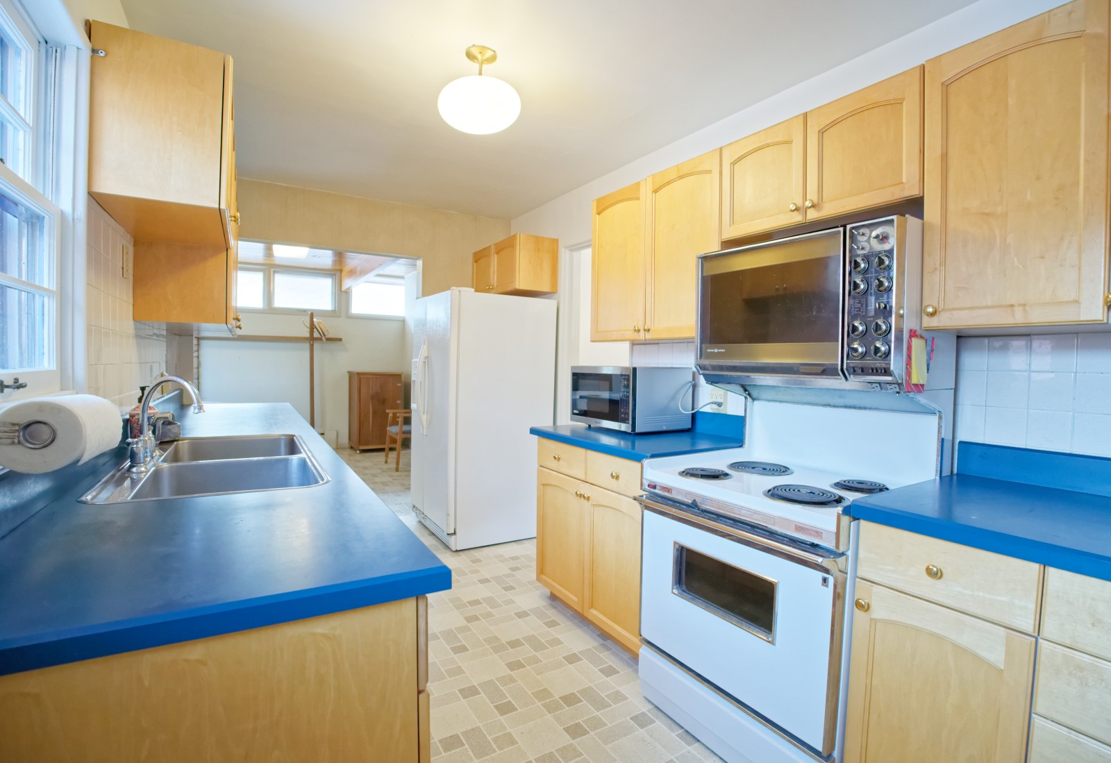 2210 Massachusetts Avenue Property Photo 7