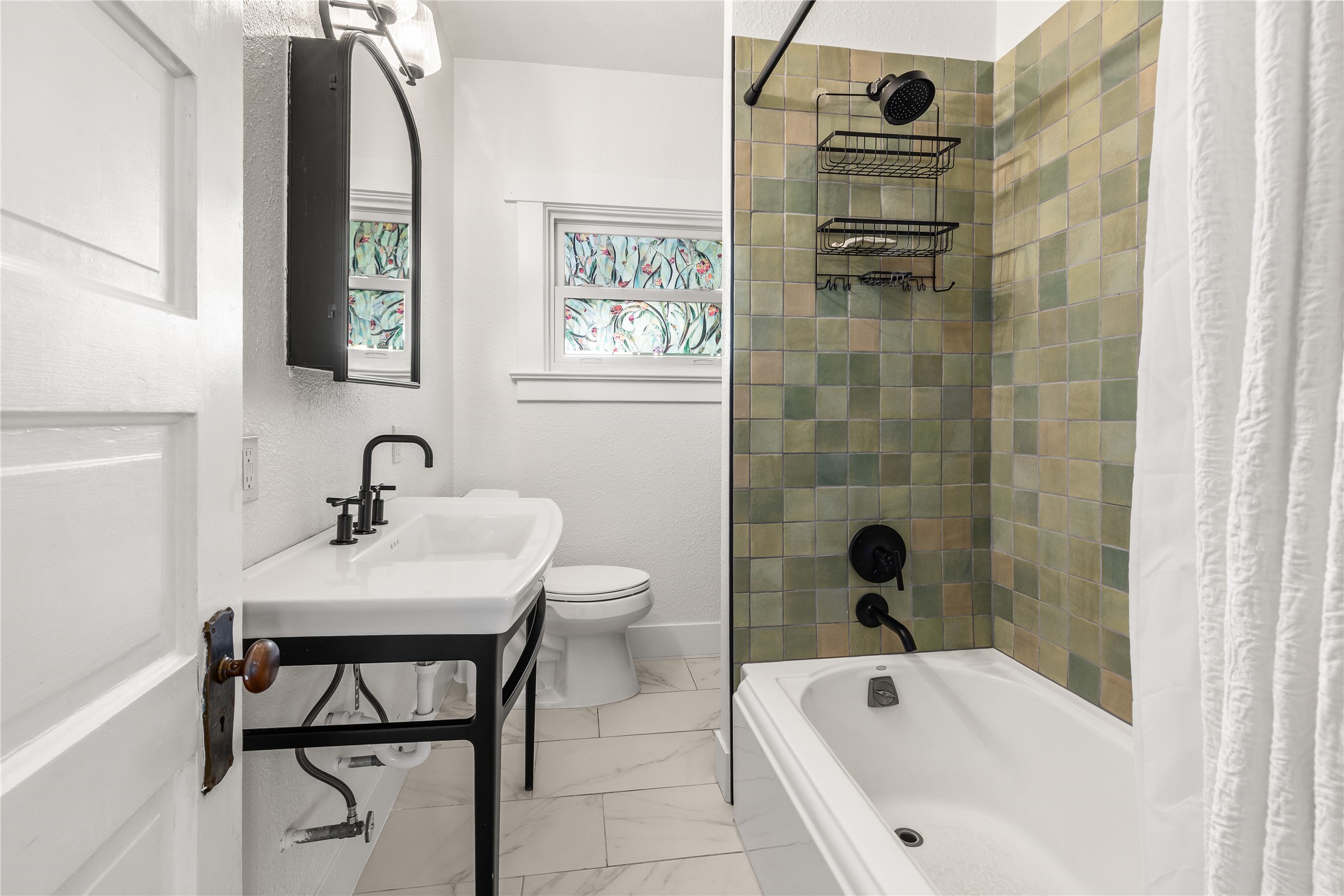 542 Eddy Avenue Property Photo 13