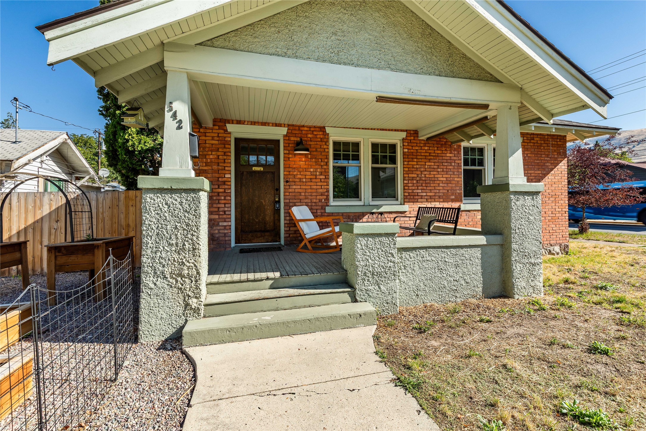 542 Eddy Avenue Property Photo 30