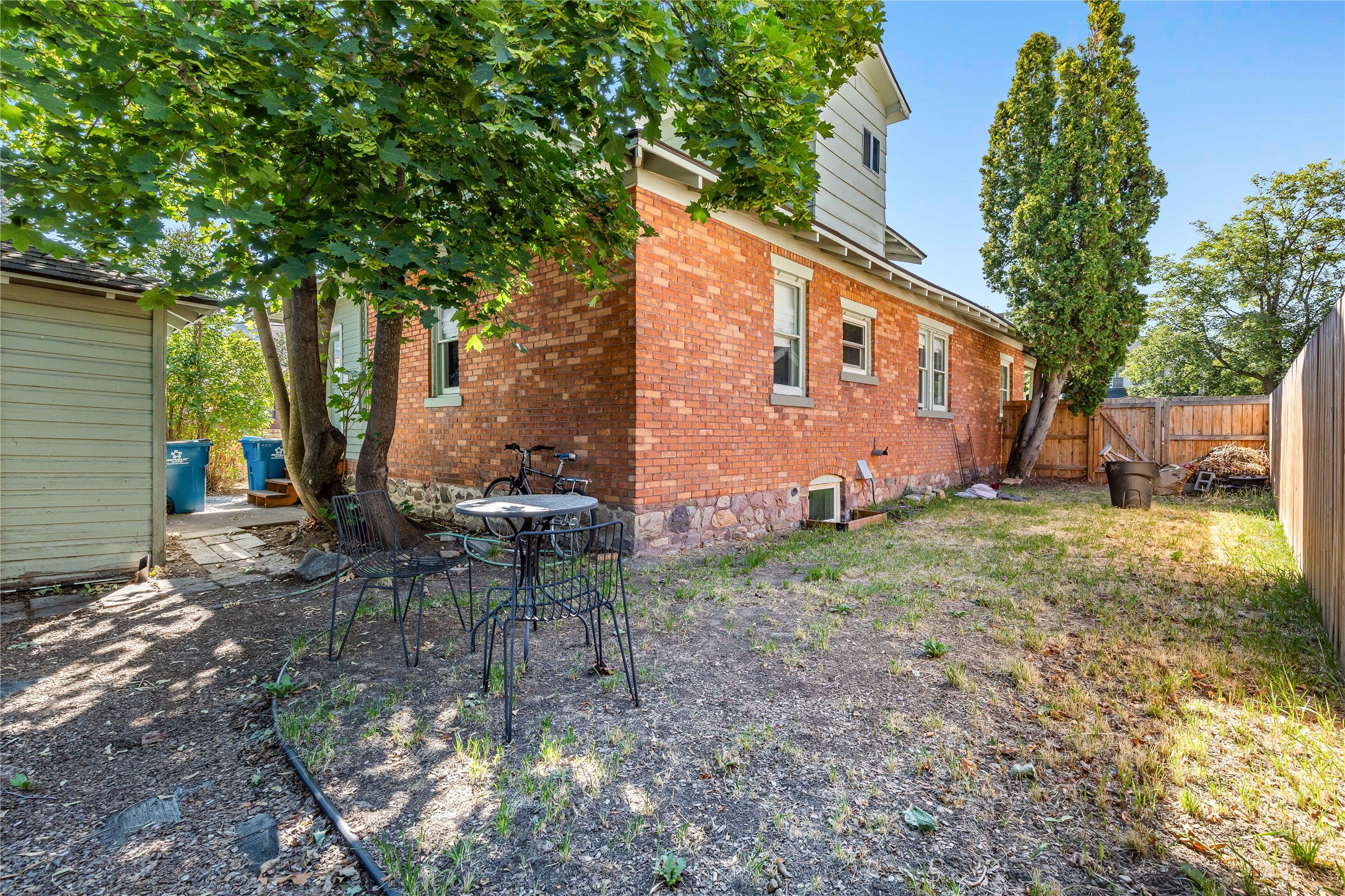 542 Eddy Avenue Property Photo 38