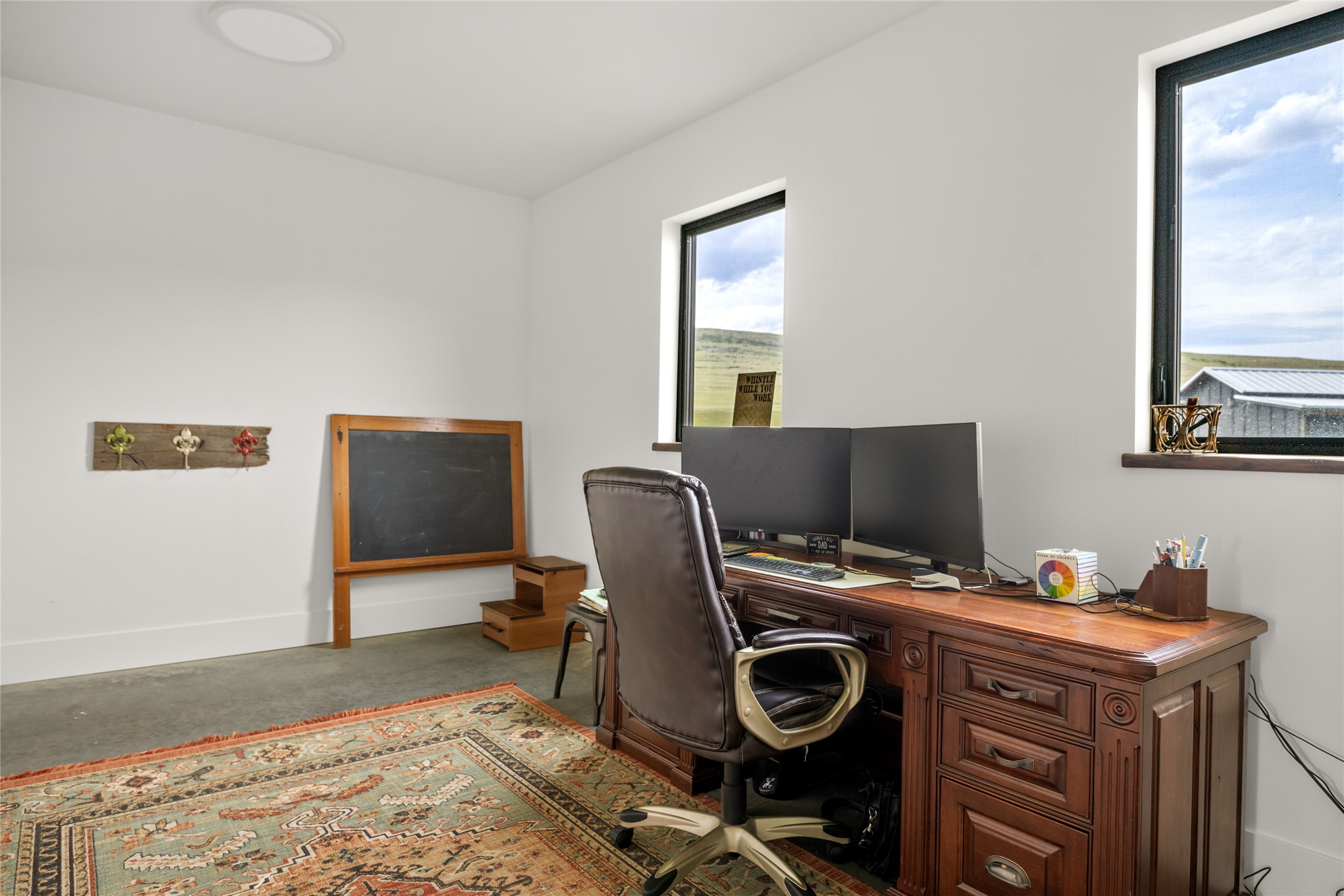 42730 Ridgeway Road Property Photo 9