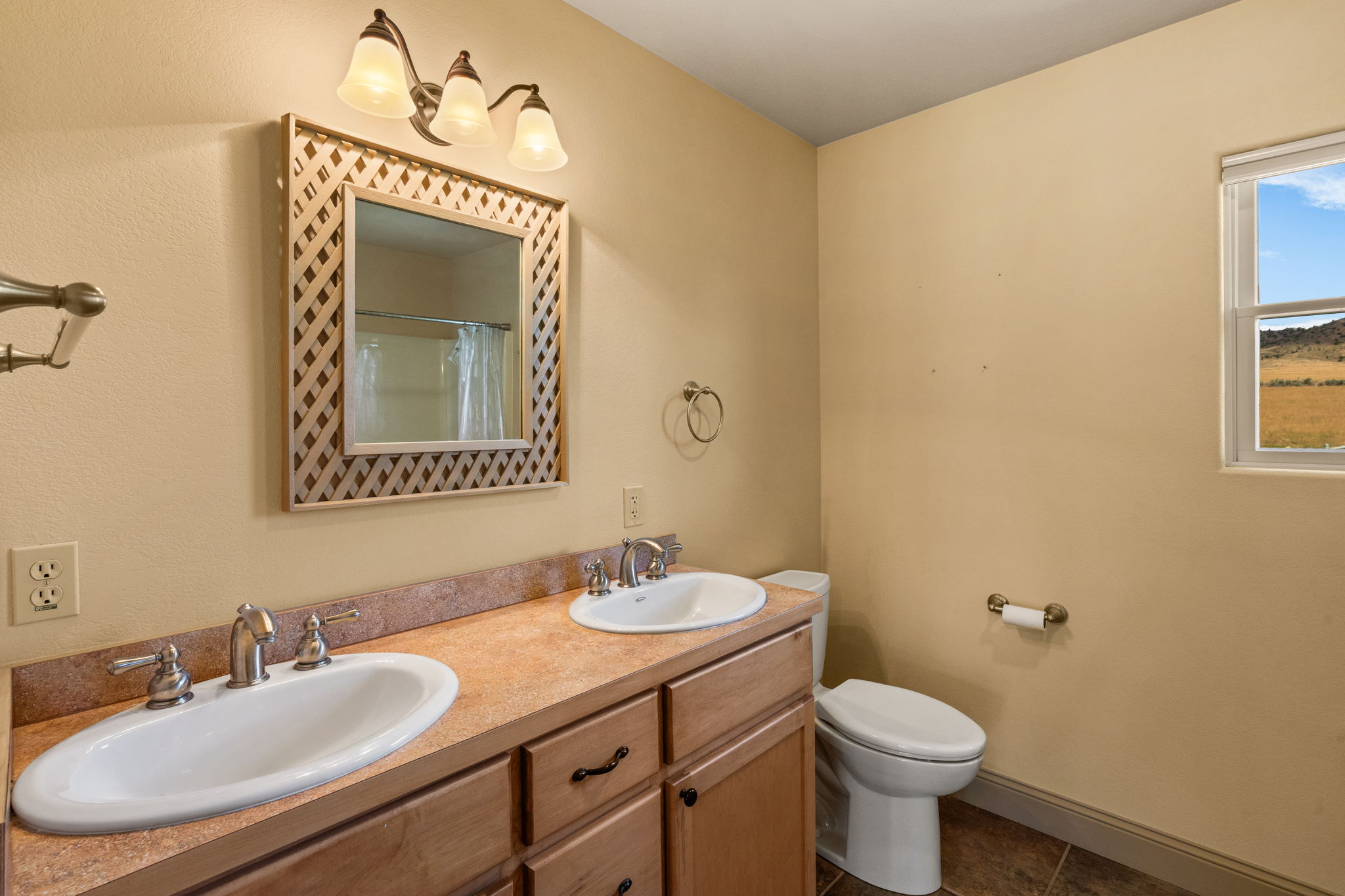 55 Mountain View Road Property Photo 73