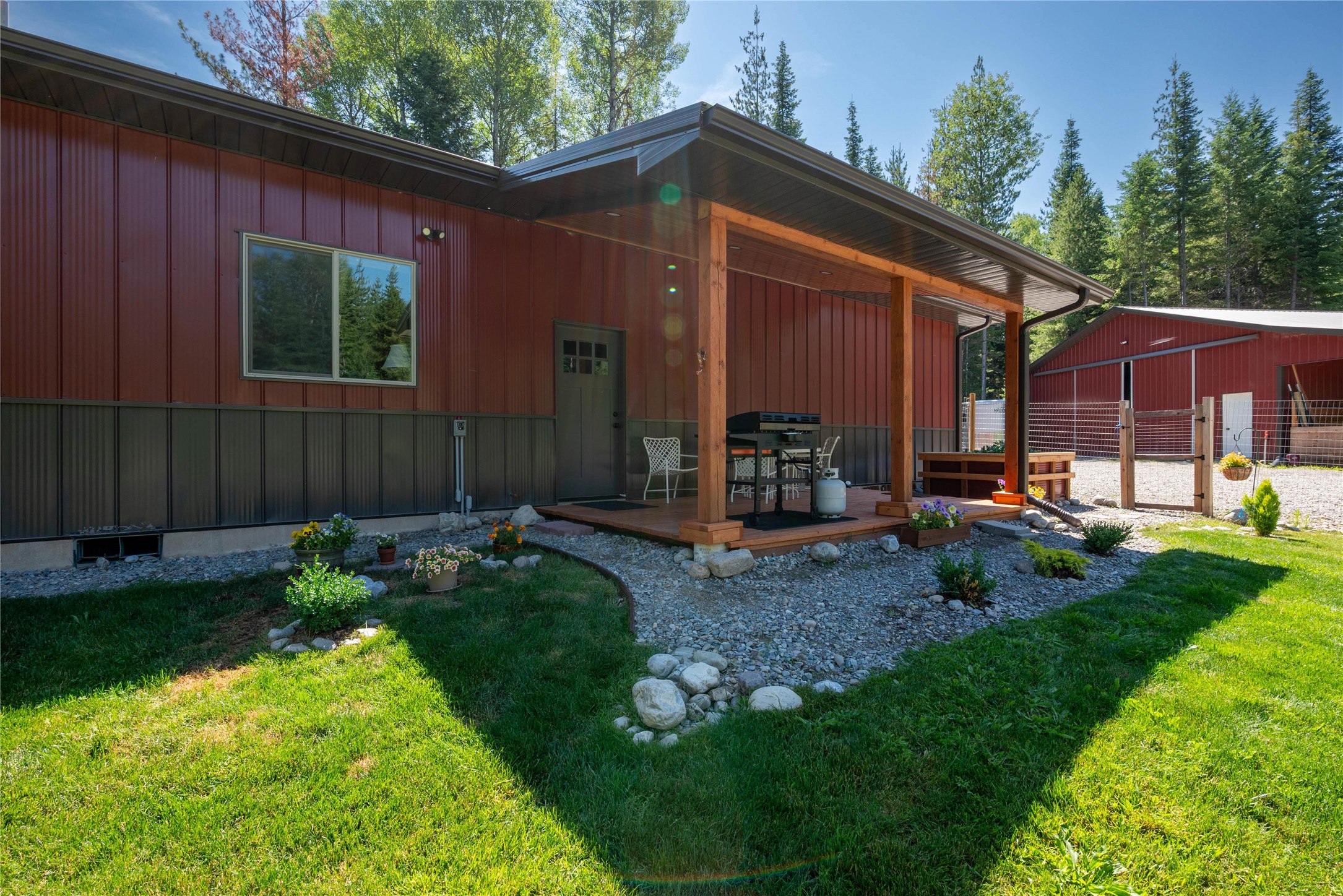 8 Hidden Meadows Way Property Photo 2