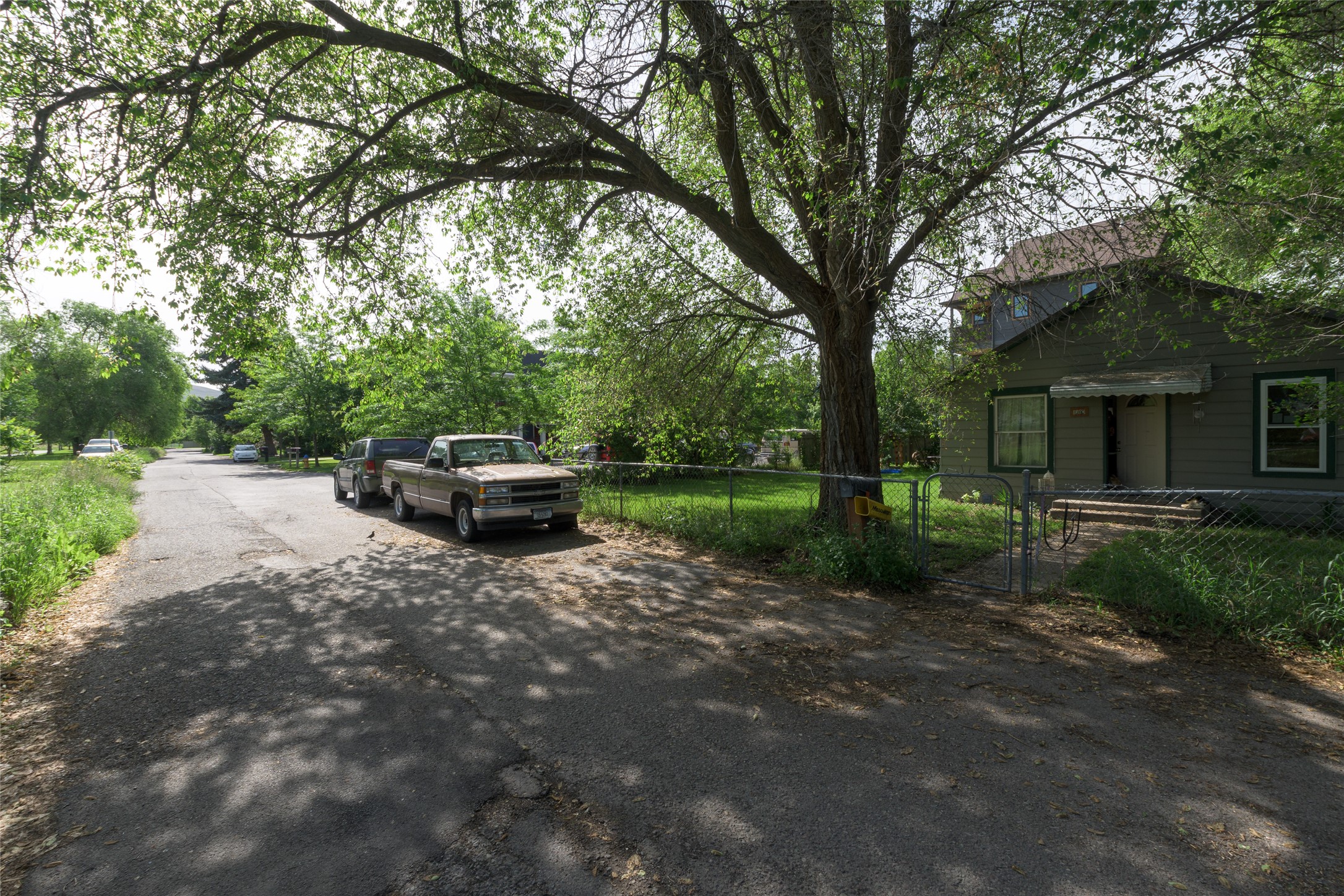 1303 Dakota Street Property Photo 6