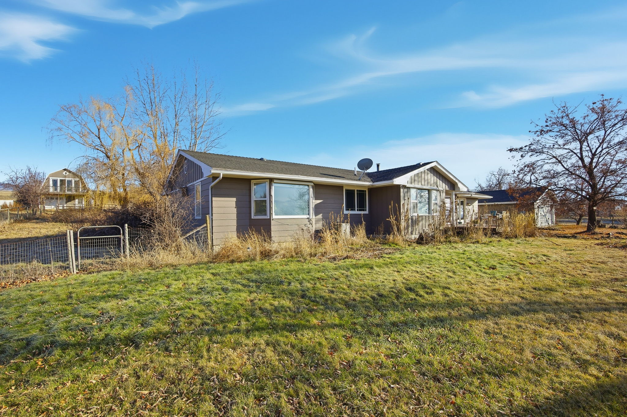 1948 Mountain View Orchard Road Property Photo 3