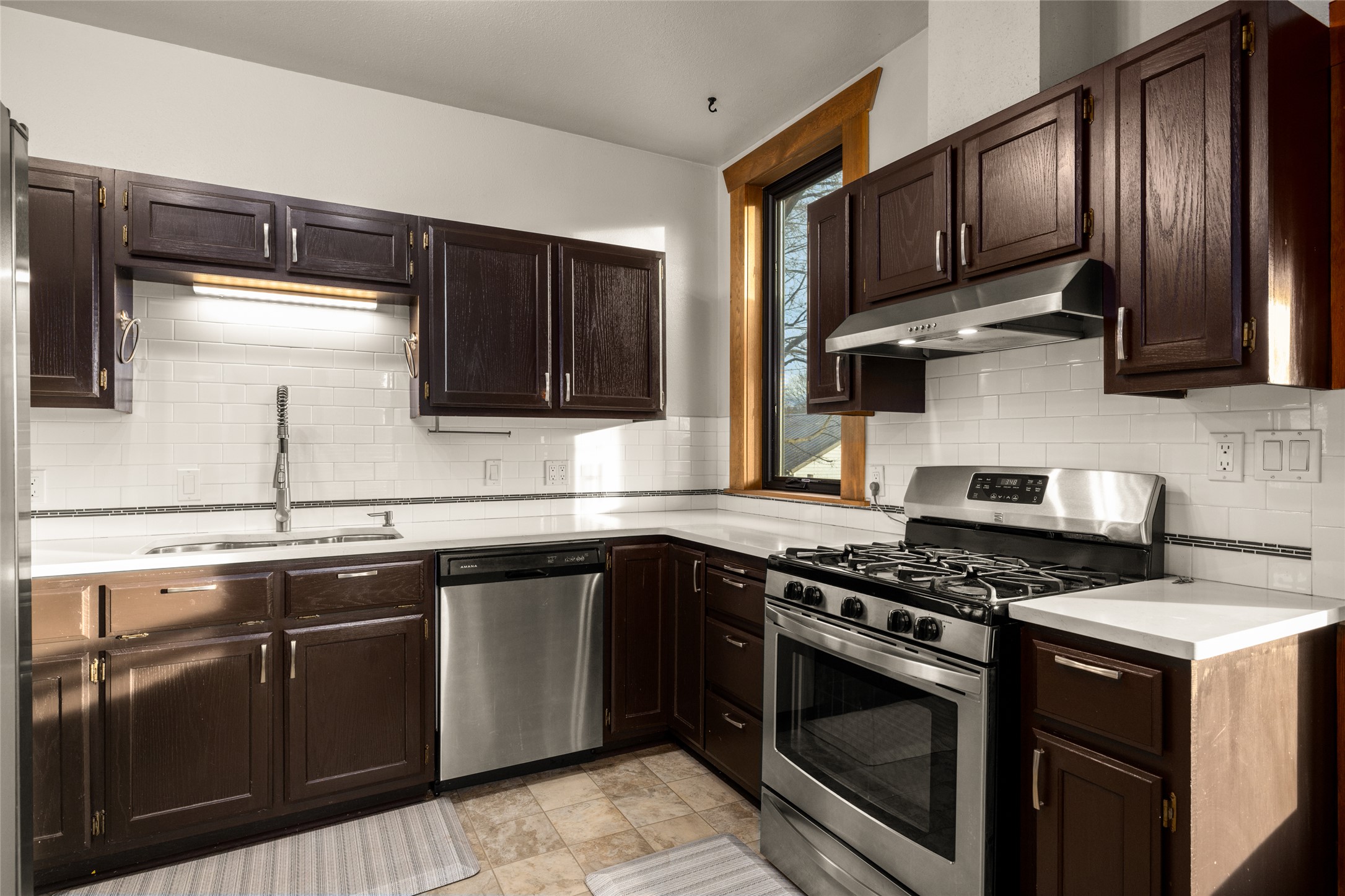 602 5th Avenue E Property Photo 14