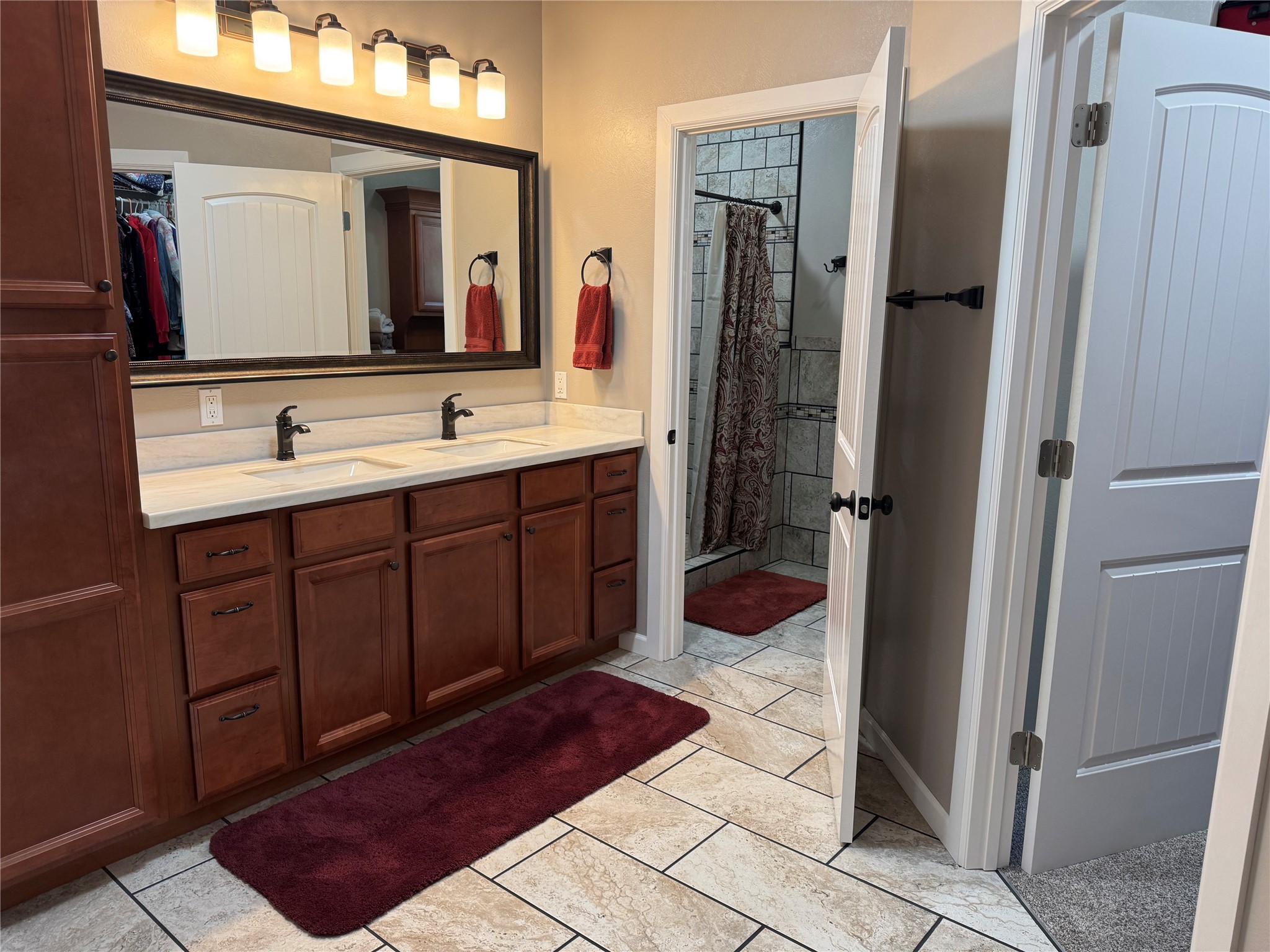 1034 Sandy Hill Drive Property Photo 18