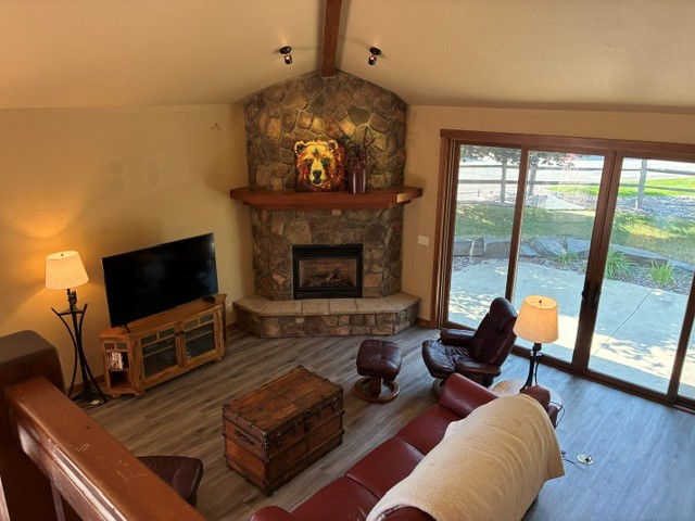 68 Bay Harbor Drive Property Photo 3