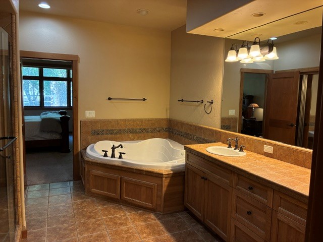 68 Bay Harbor Drive Property Photo 11