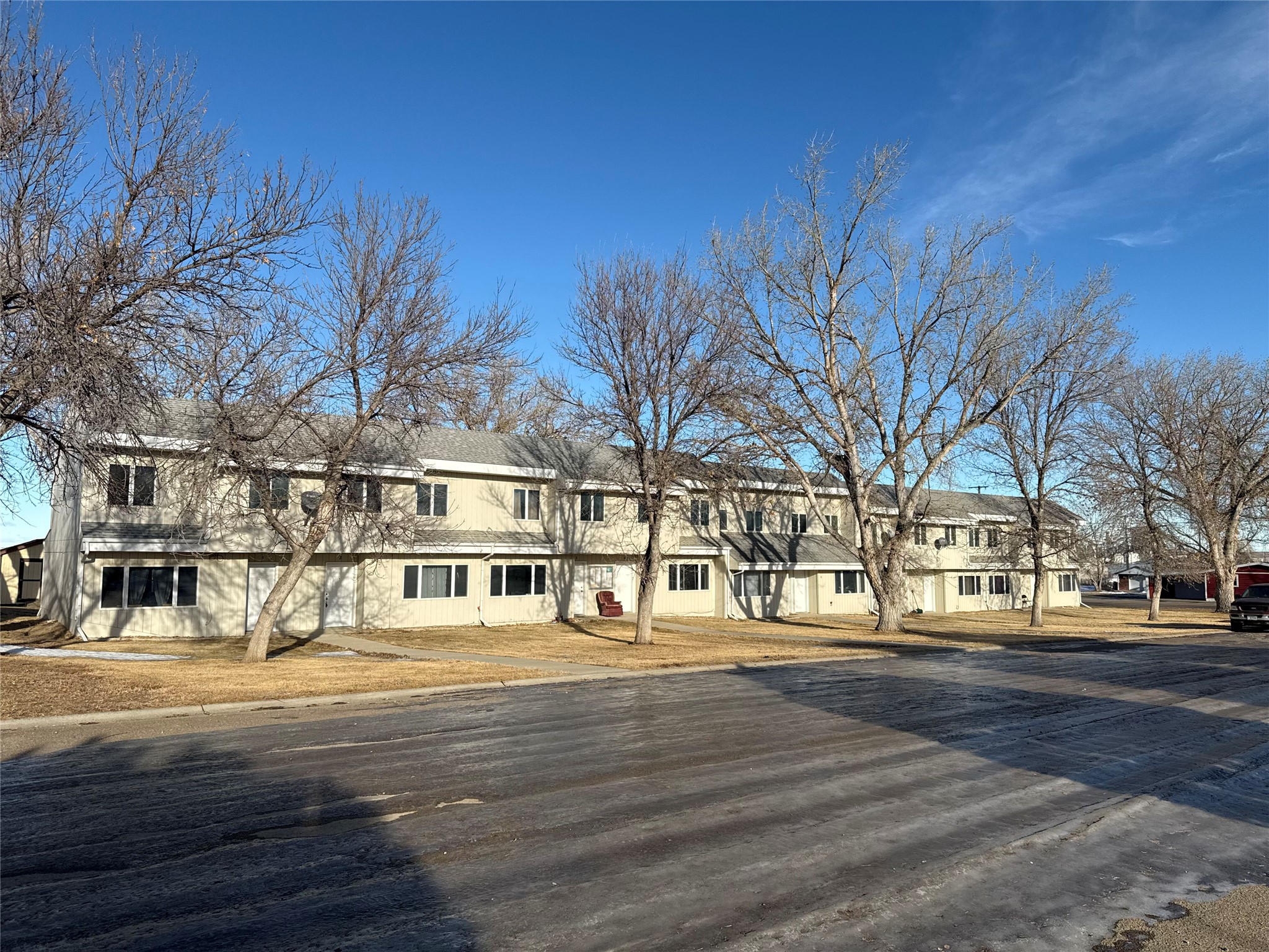518 W Jefferson Avenue Property Photo 2