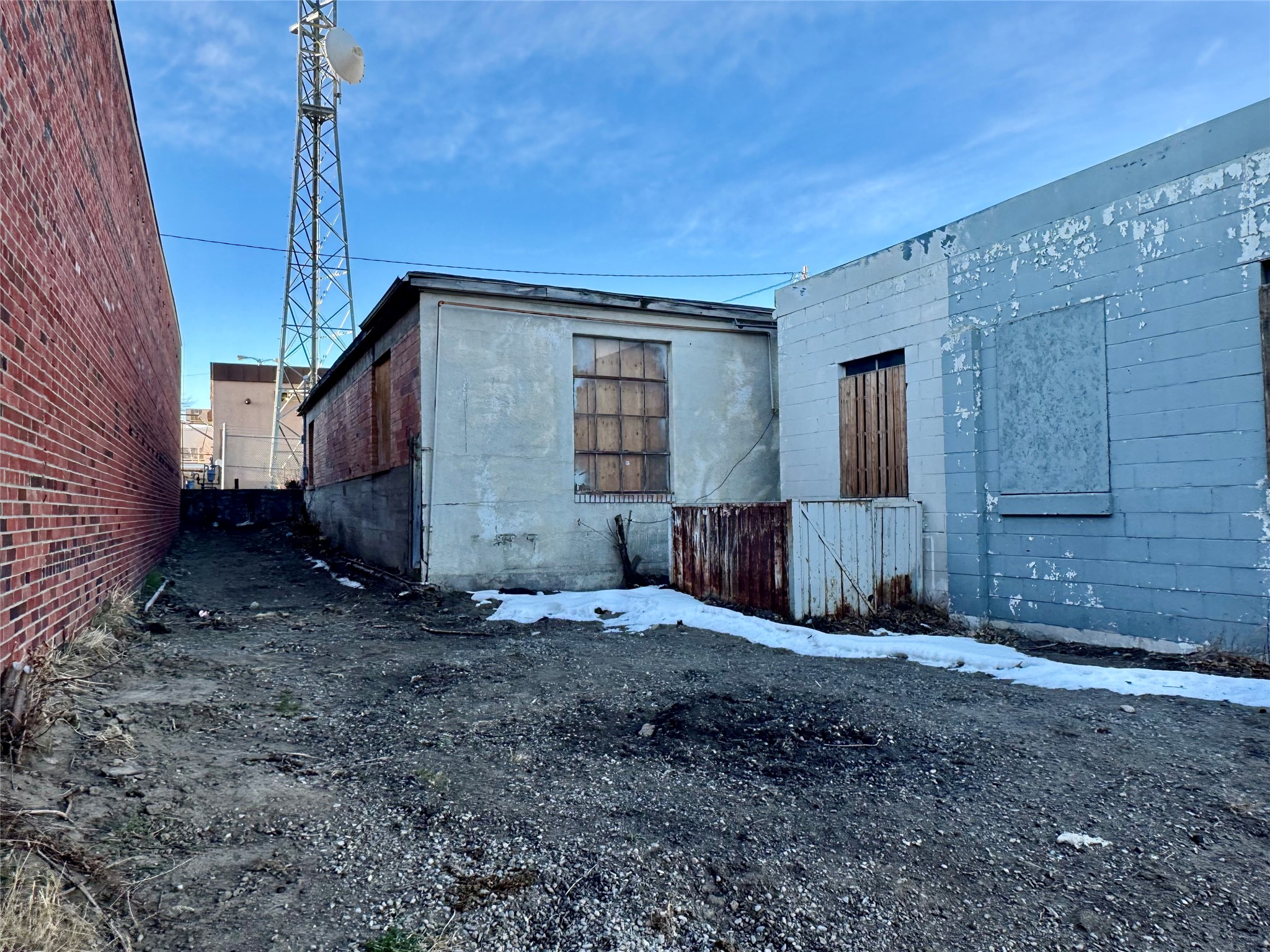 100 E Main Street Property Photo 7
