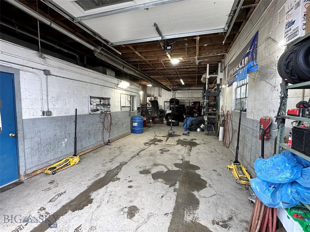 12 E Legion Street Property Photo 12