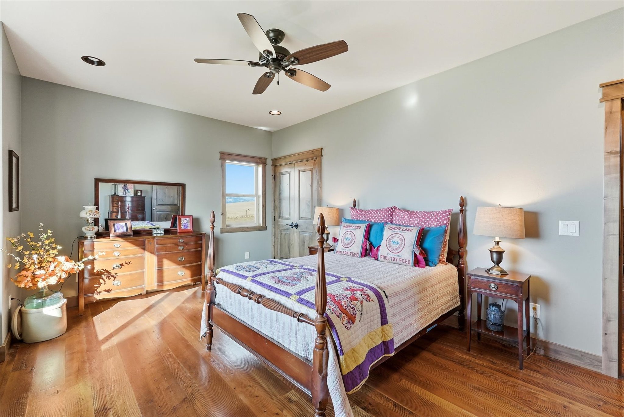 2074 Desperado Trail Property Photo 8
