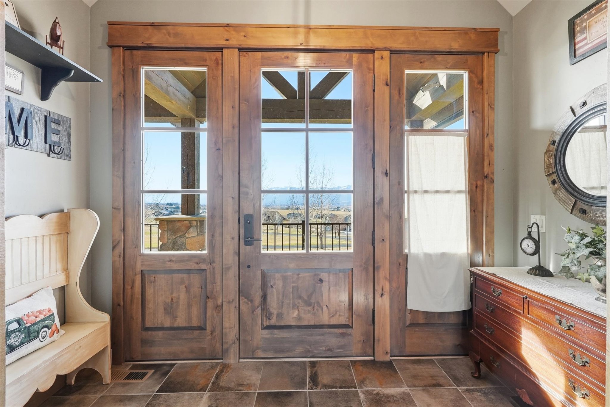 2074 Desperado Trail Property Photo 14