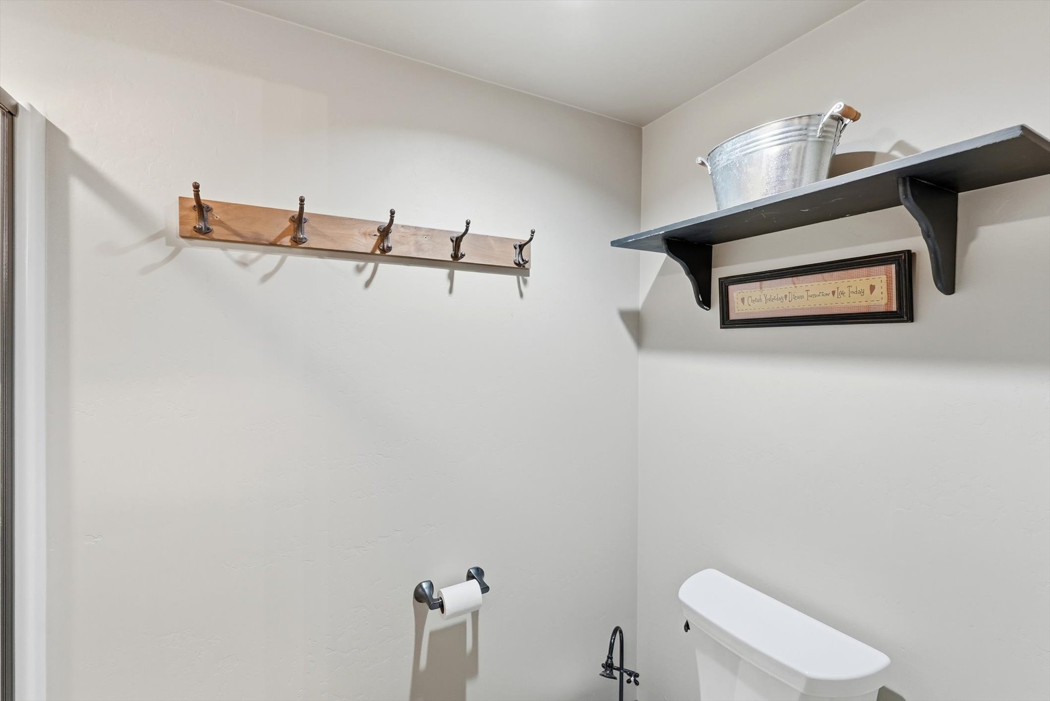 2074 Desperado Trail Property Photo 48
