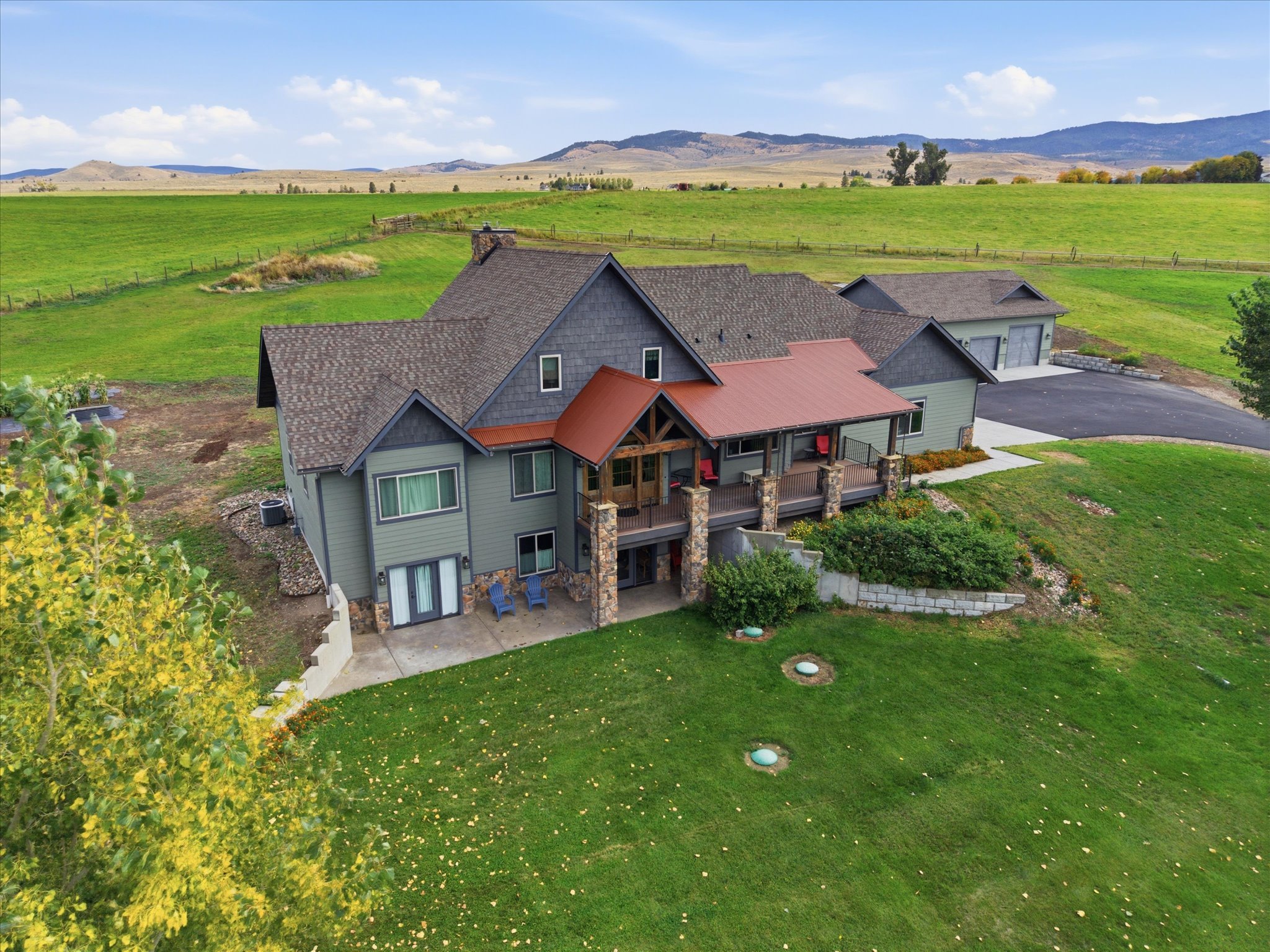 2074 Desperado Trail Property Photo 69