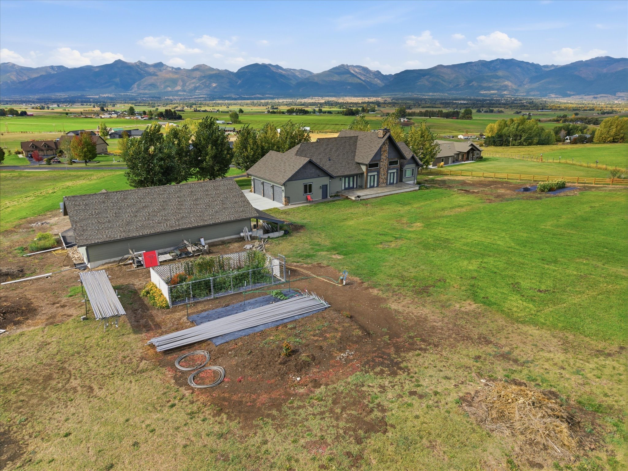 2074 Desperado Trail Property Photo 72