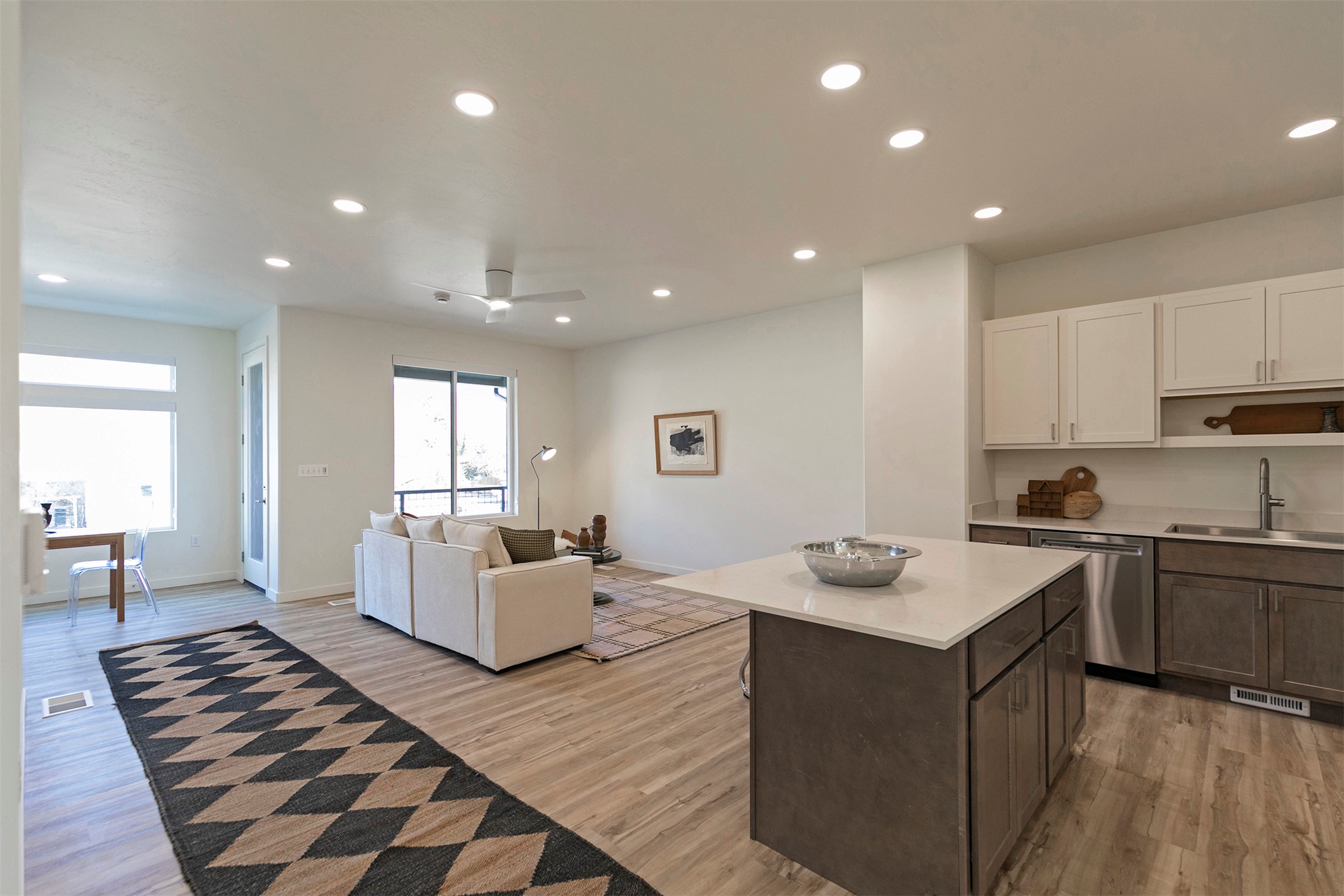 1705 Scott Street C Property Photo 1