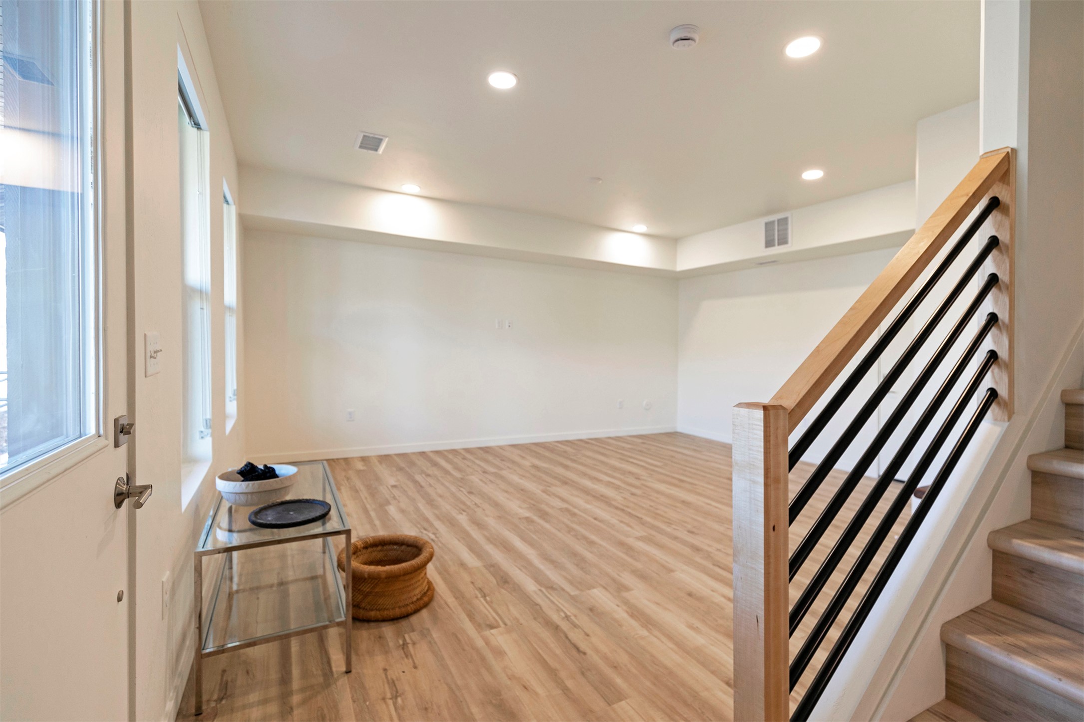 1705 Scott Street D Property Photo 4