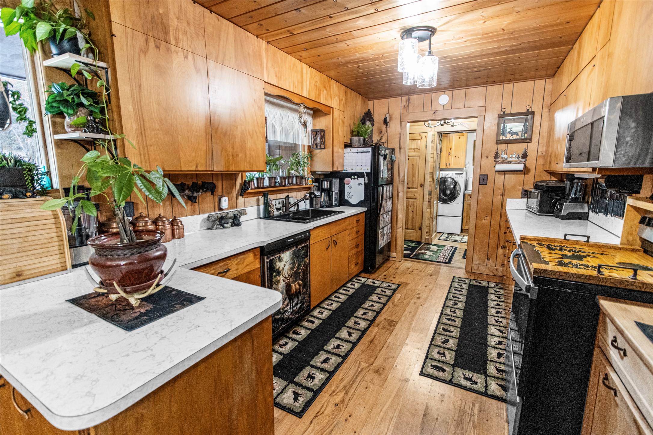 33011 Snyder Hill Lane Property Photo 11