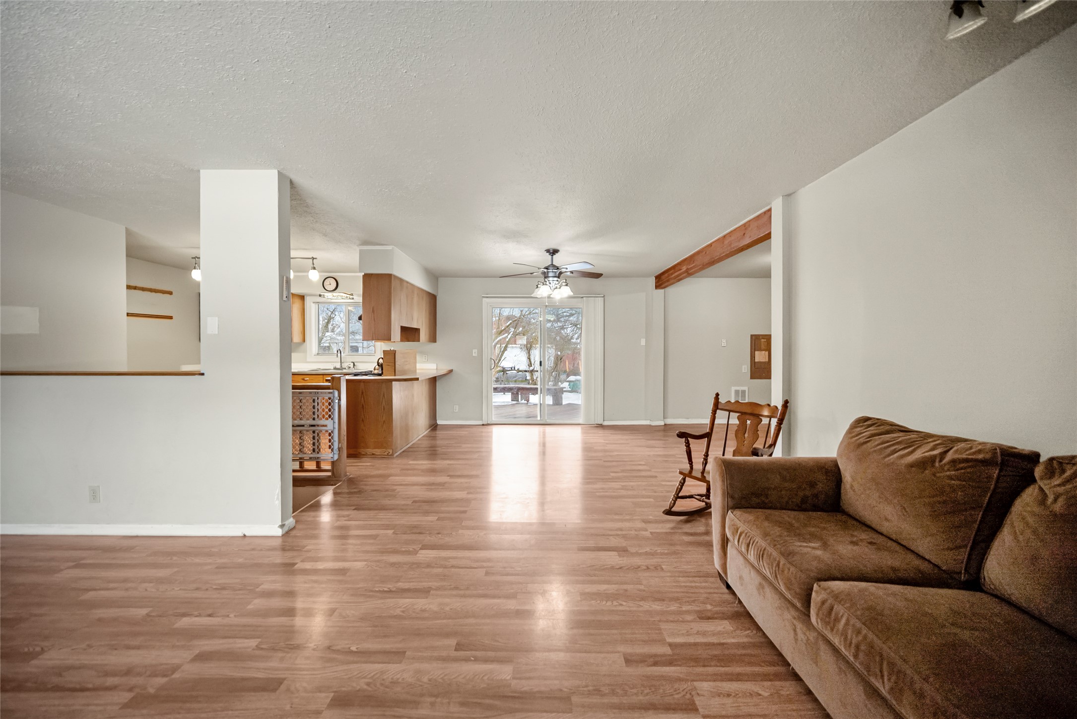 1545 Lehi Lane Property Photo 6