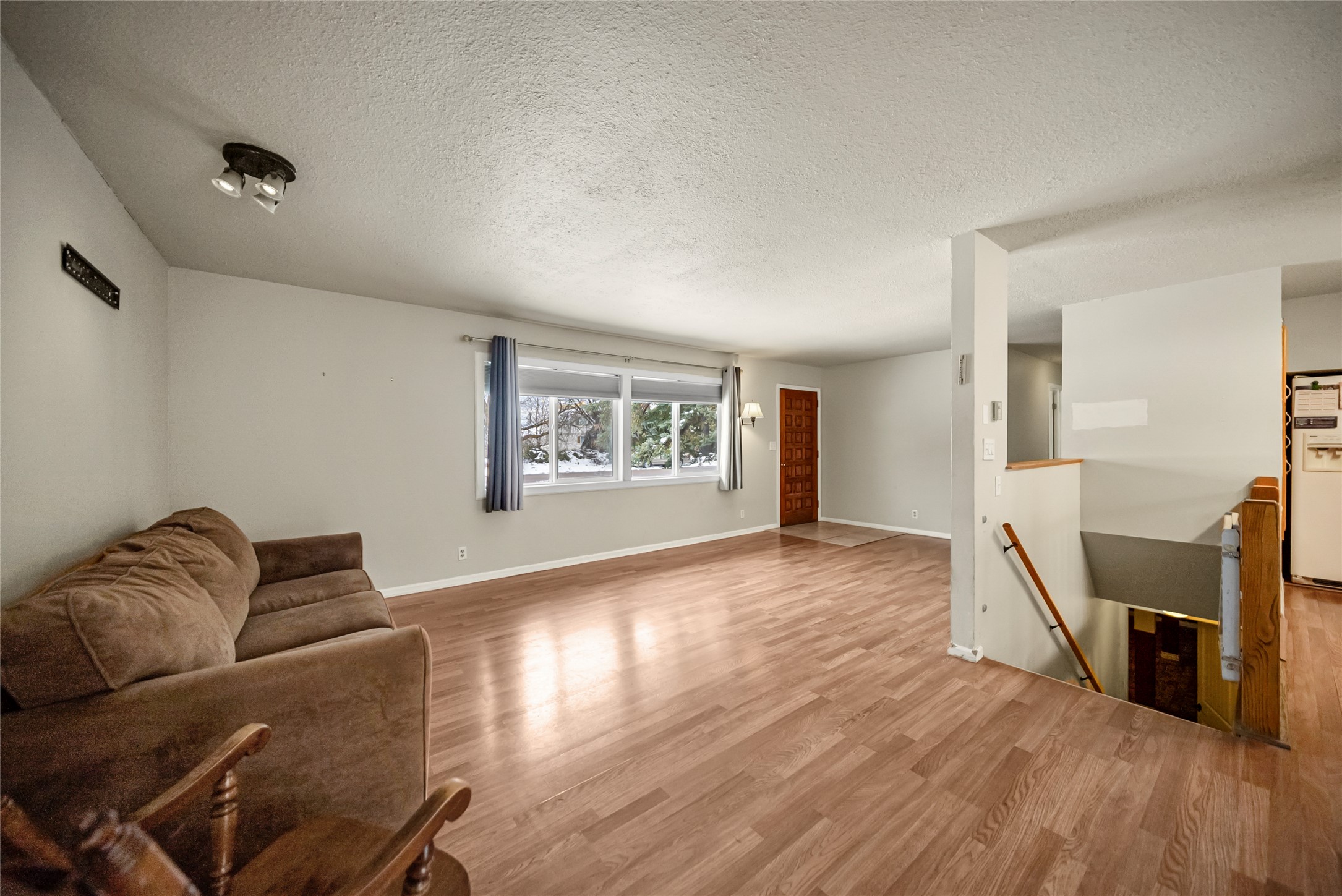 1545 Lehi Lane Property Photo 8