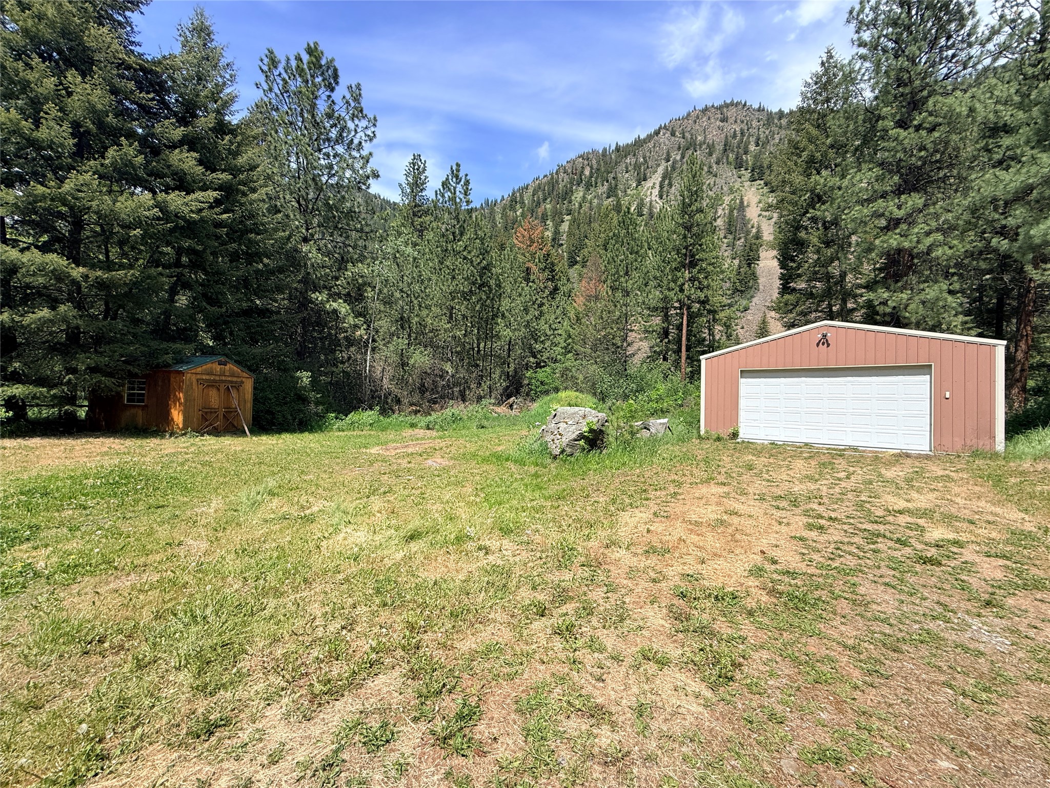 6599 Mt Highway 200 Property Photo 3