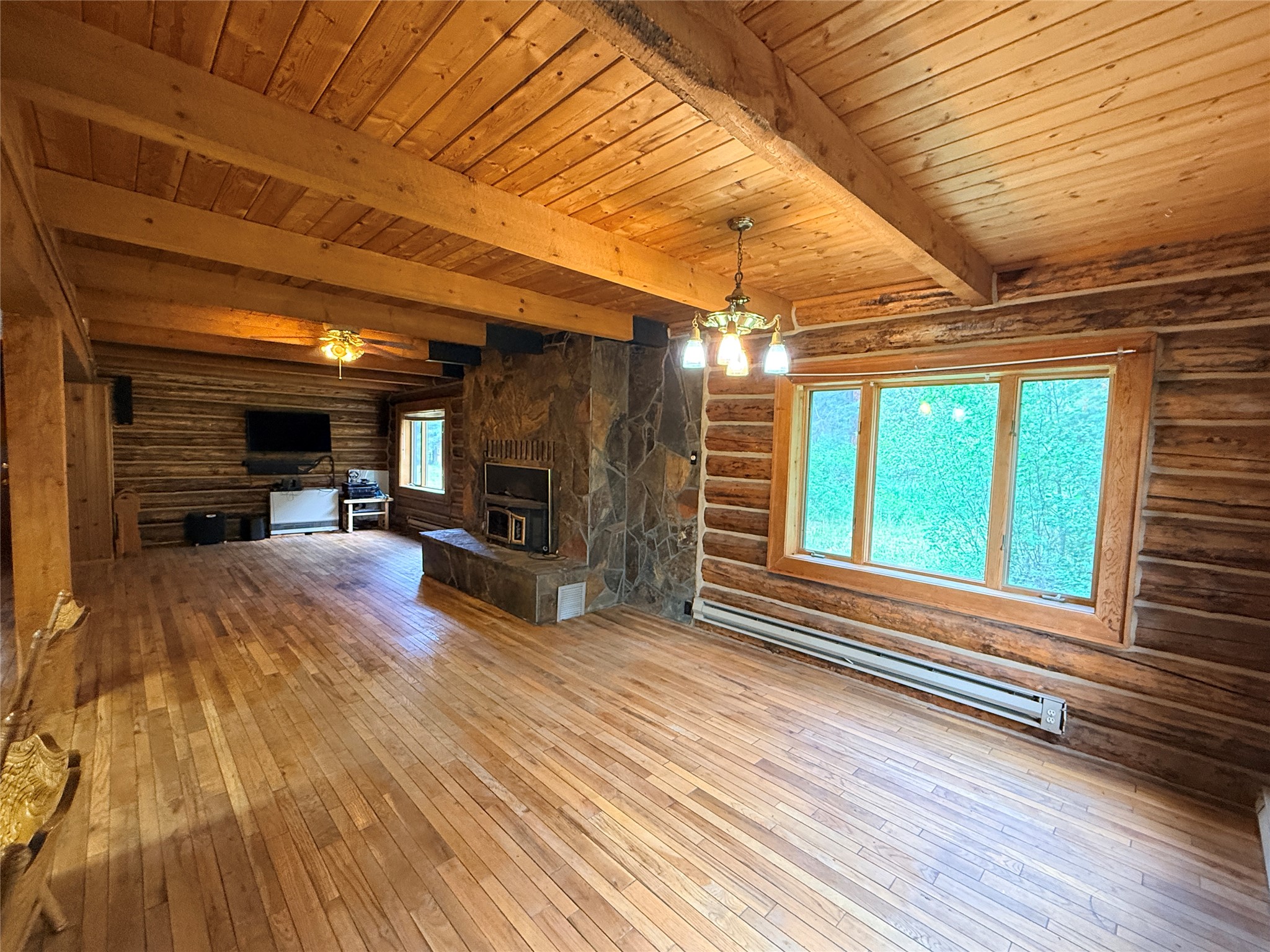 6599 Mt Highway 200 Property Photo 10