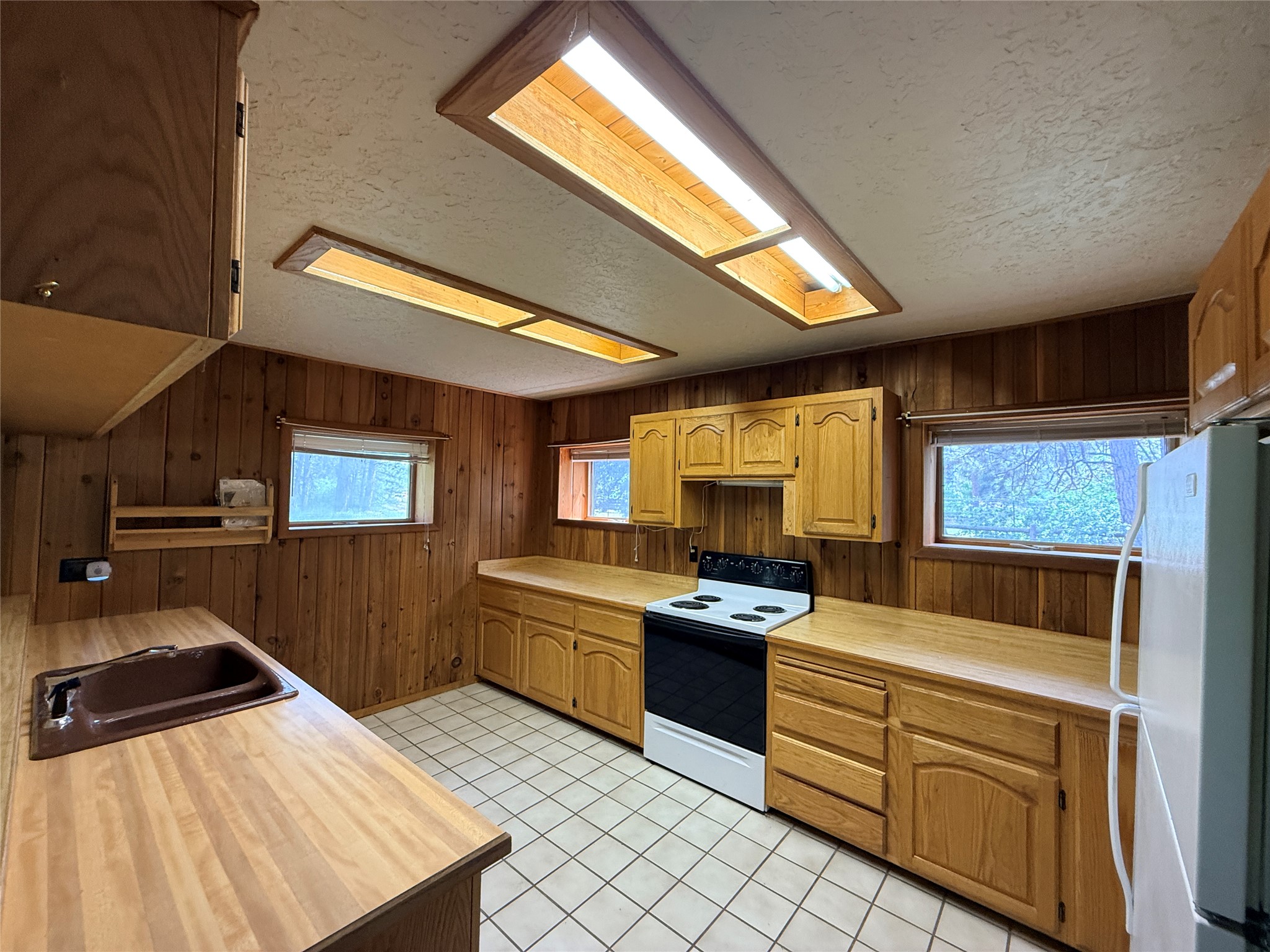 6599 Mt Highway 200 Property Photo 16