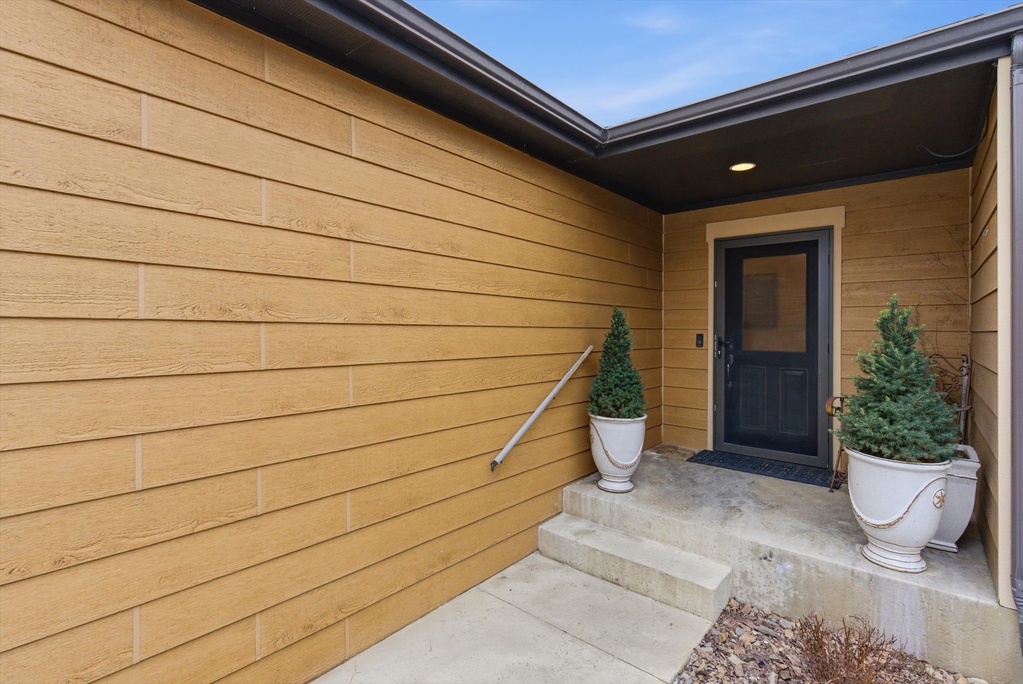 122 Granary Ridge Drive Property Photo 4