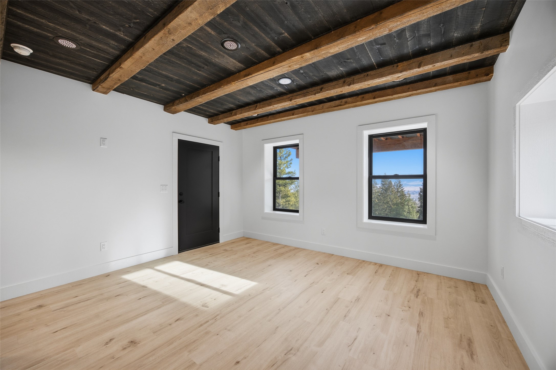 469 Owings Loop Property Photo 44