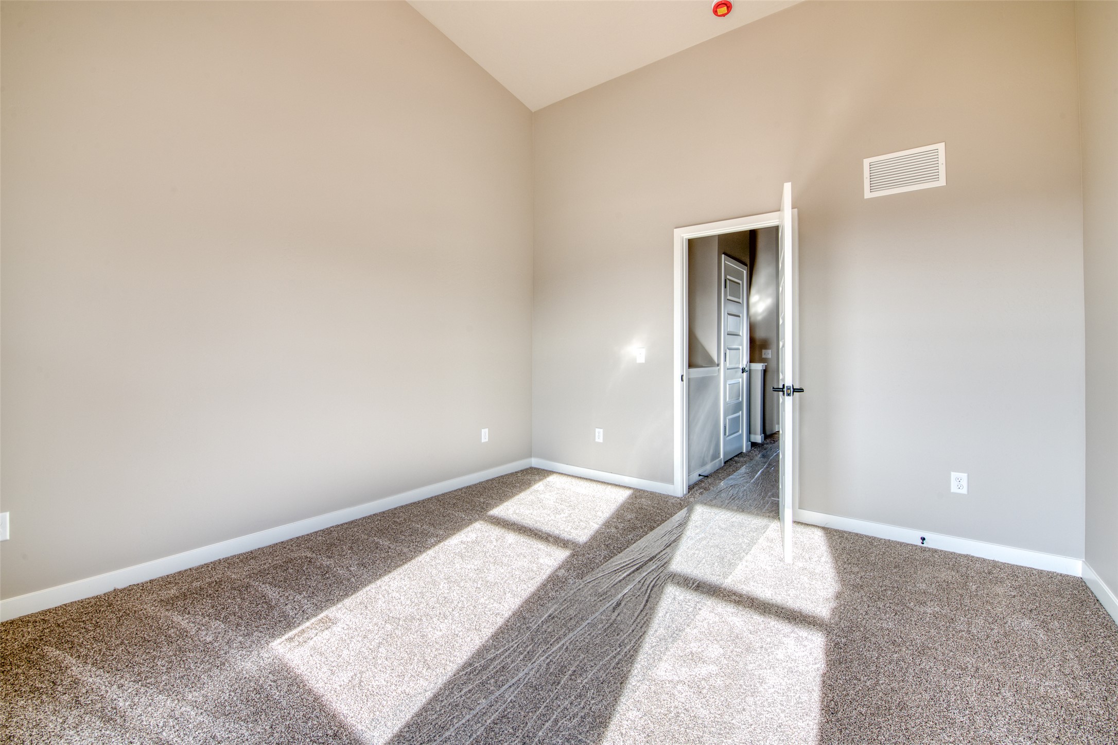4380 Bantry Court D Property Photo 13