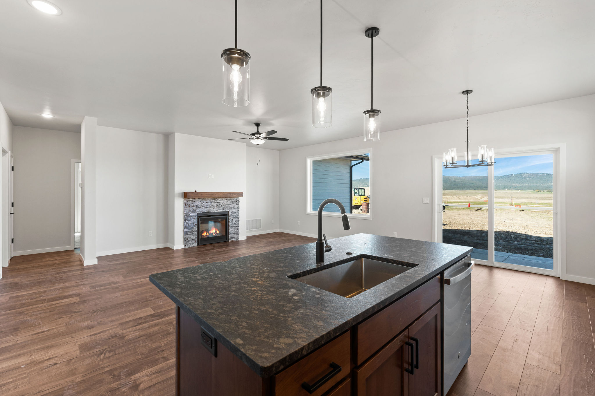 812 Rivet Way Property Photo 14