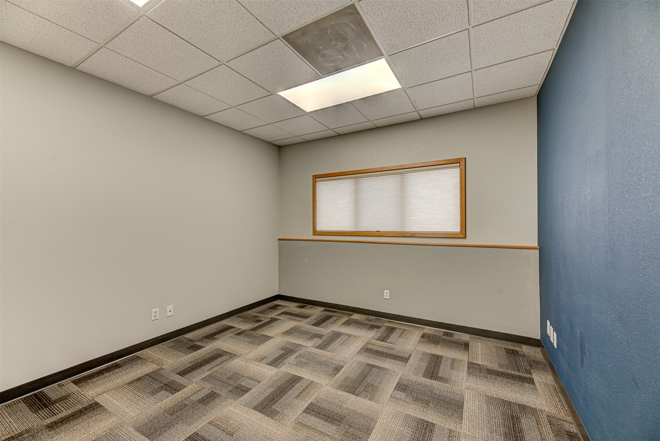 825 W Custer Avenue Property Photo 14