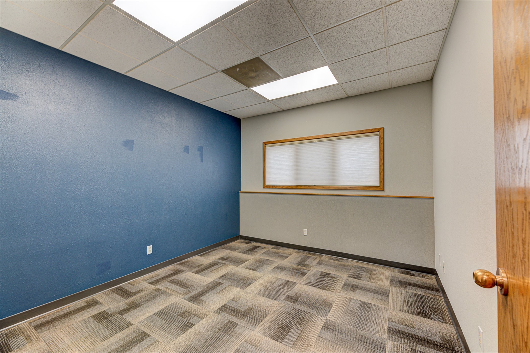 825 W Custer Avenue Property Photo 26