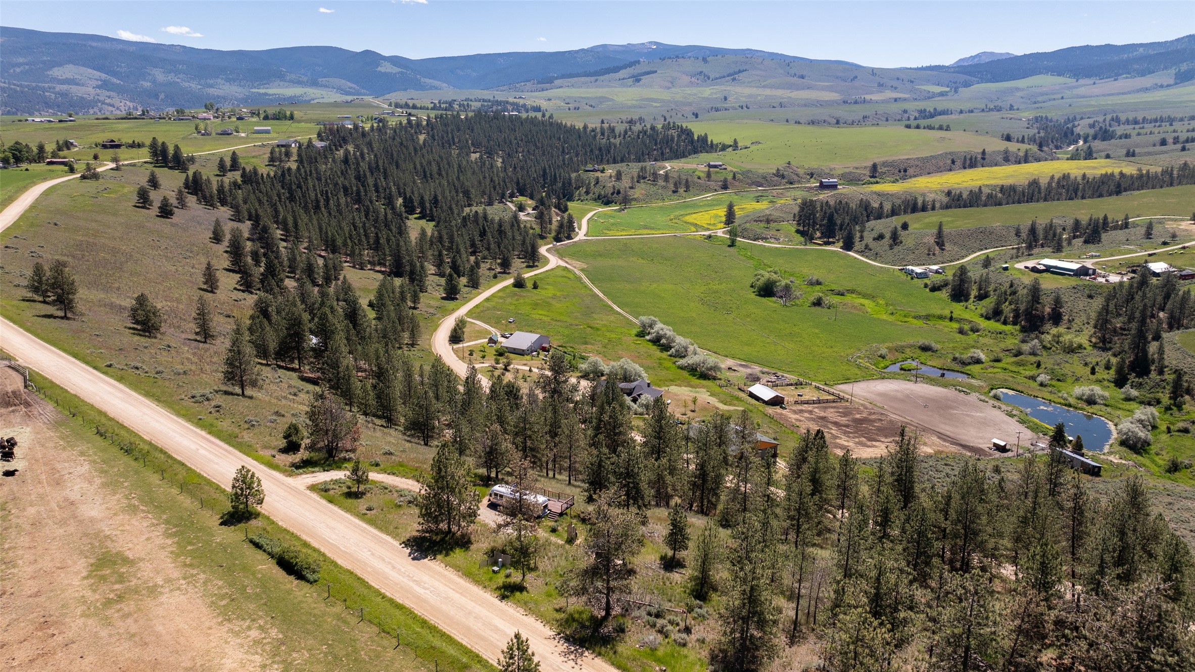 2019 S Sunset Bench Road Property Photo 2