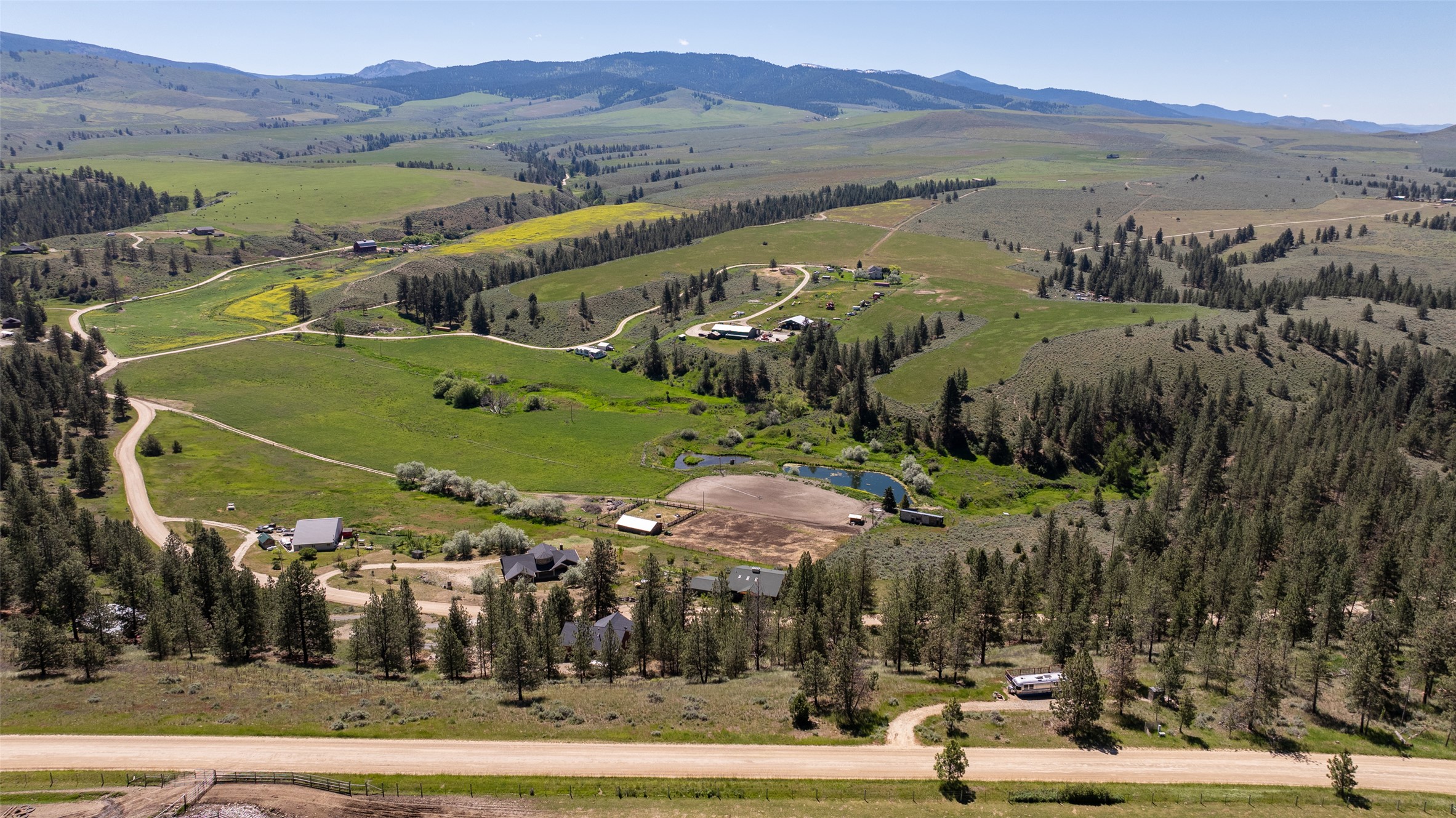 2019 S Sunset Bench Road Property Photo 3