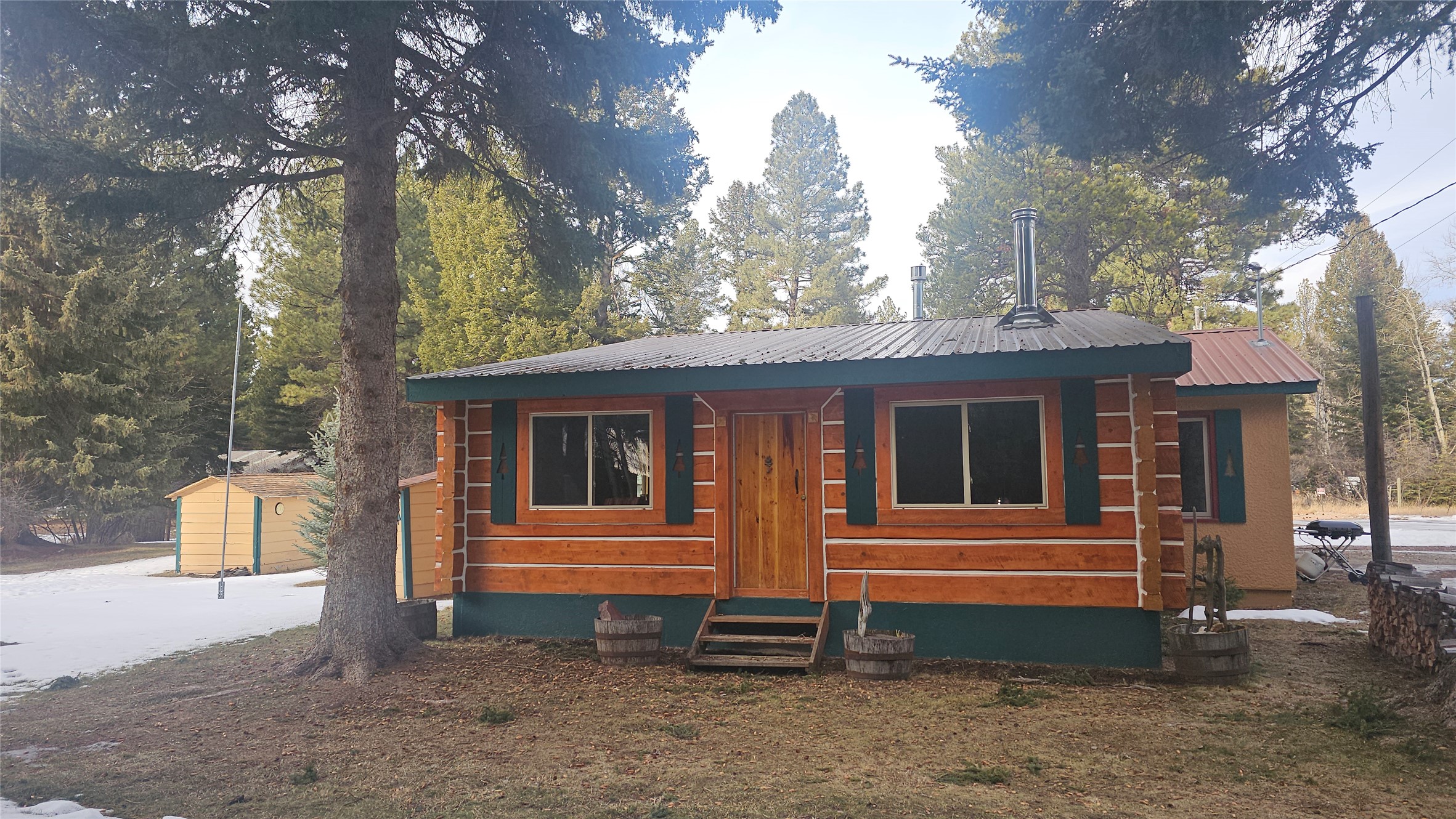873 D Street Property Photo 6