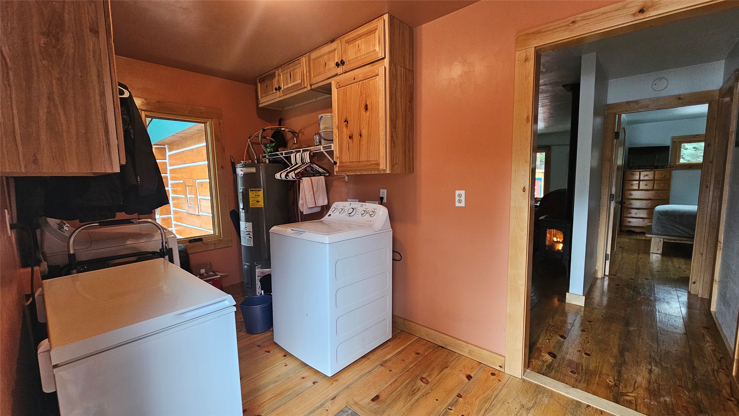 873 D Street Property Photo 9