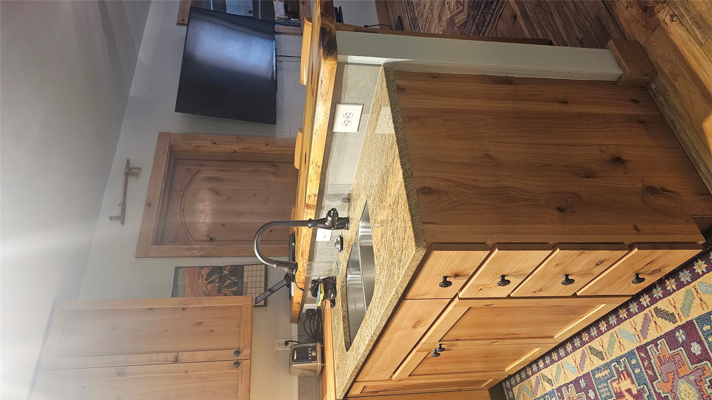 873 D Street Property Photo 14