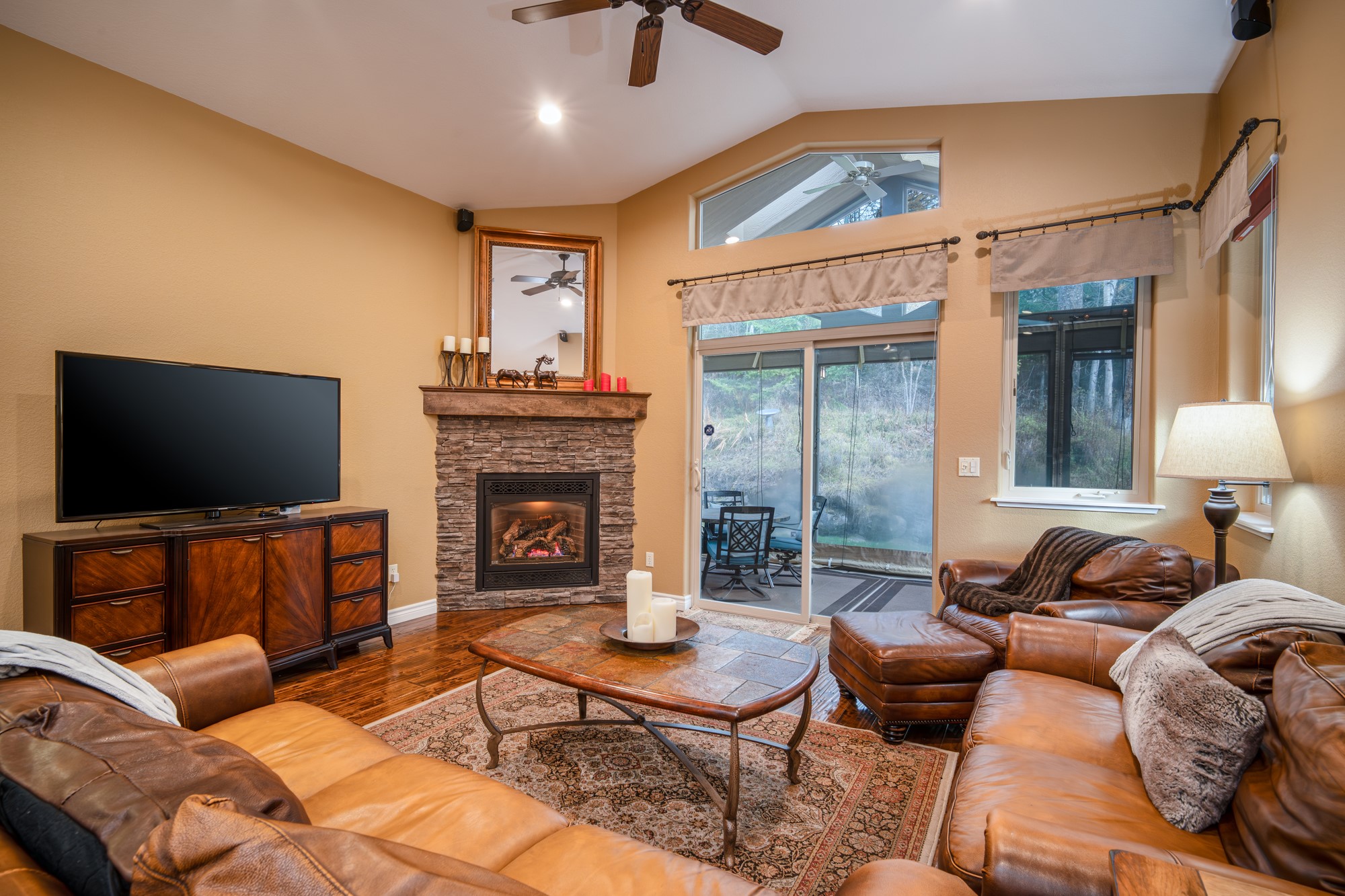 153 Oakmont Loop Property Photo 7
