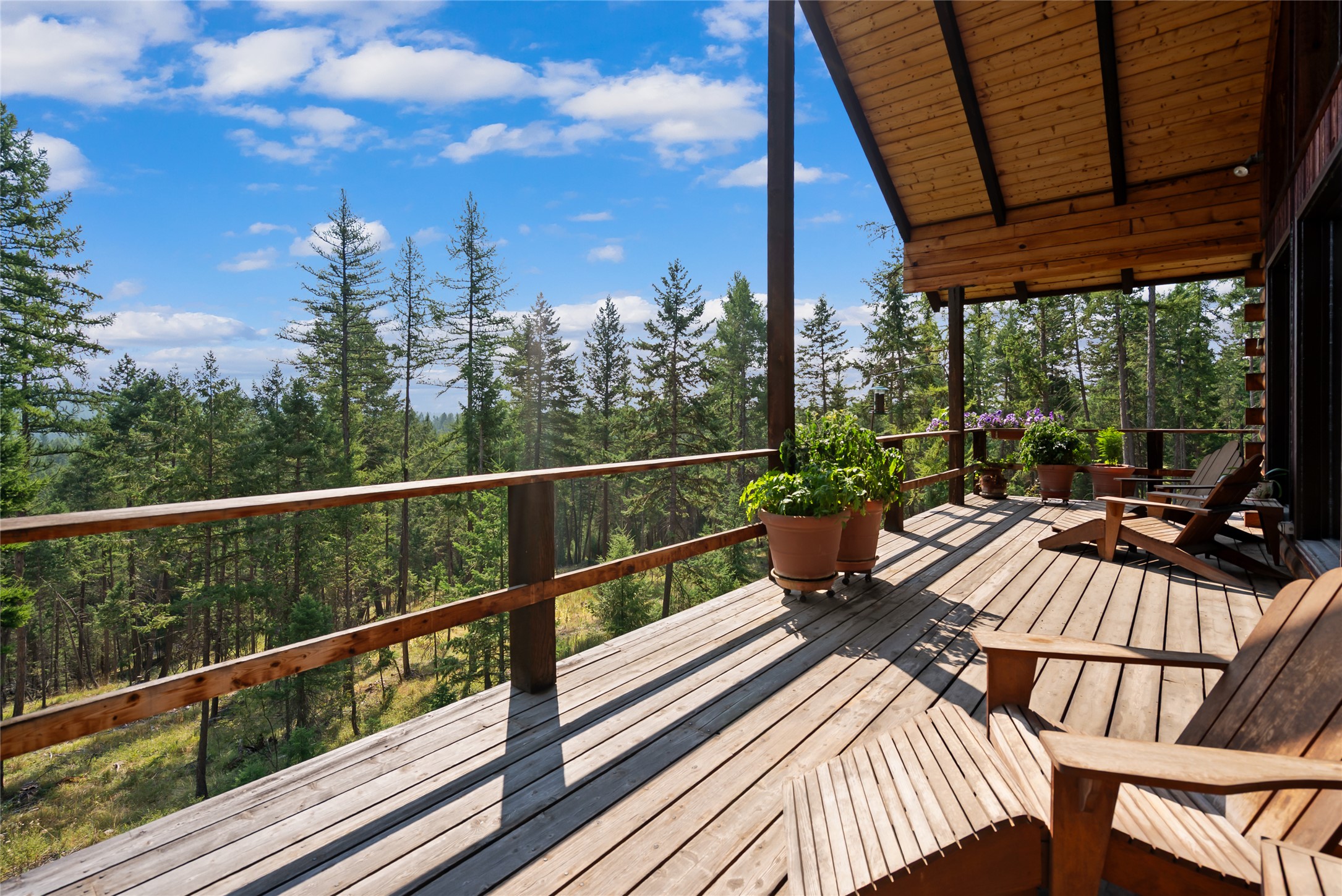 130 Wagon Wheel Road Property Photo 2