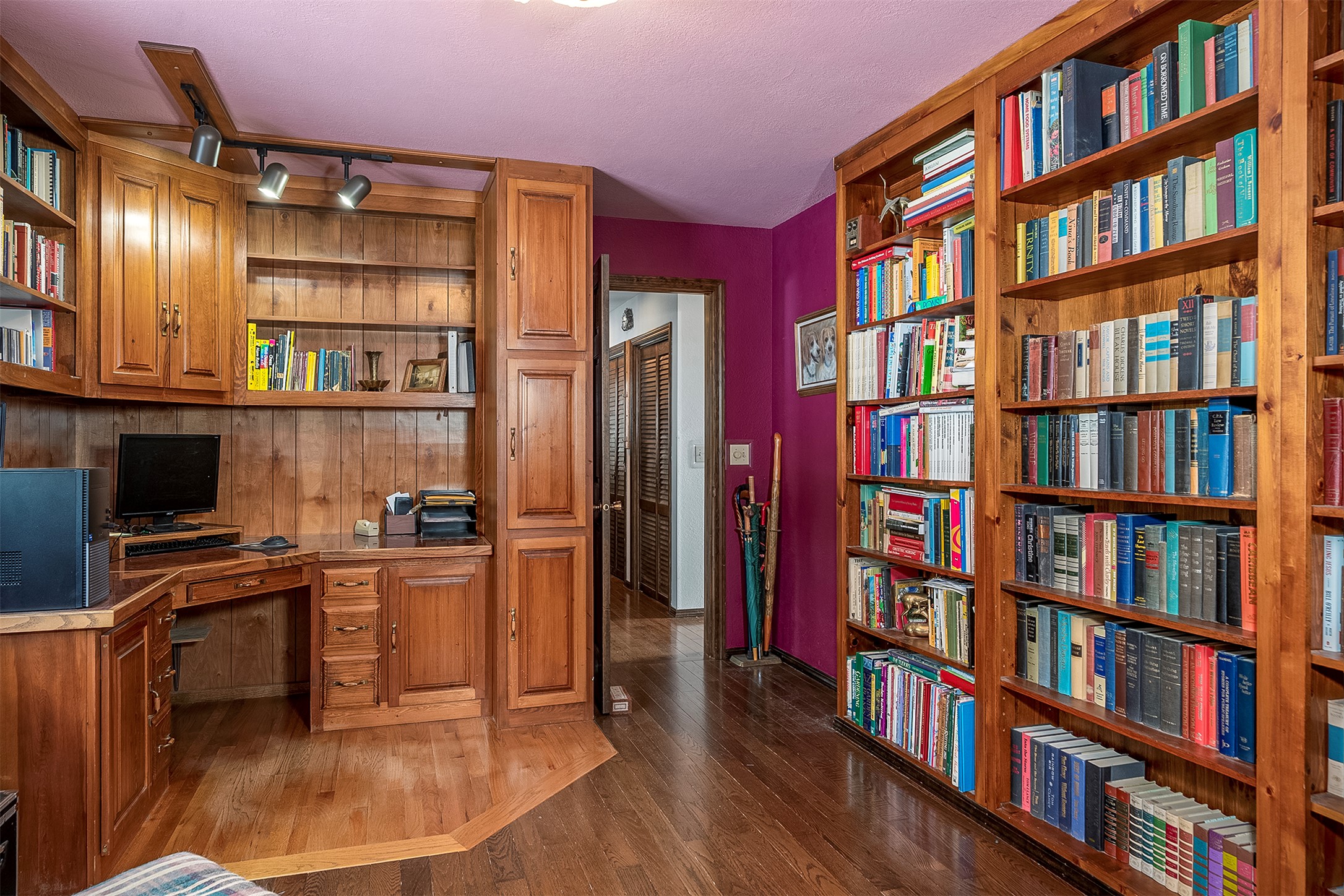 130 Wagon Wheel Road Property Photo 11