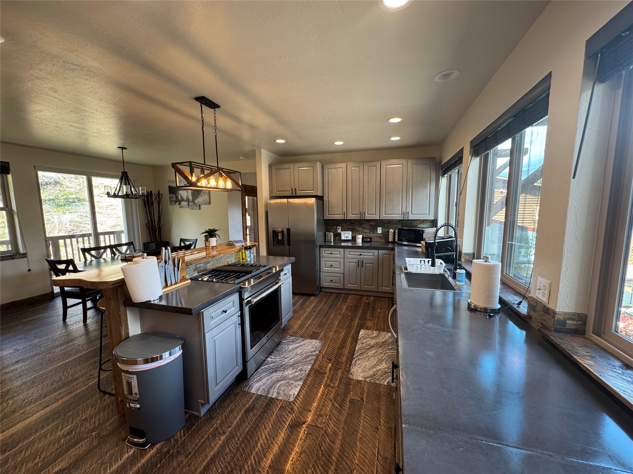 751 Sun Pillar Loop 1 & 2 Property Photo 11